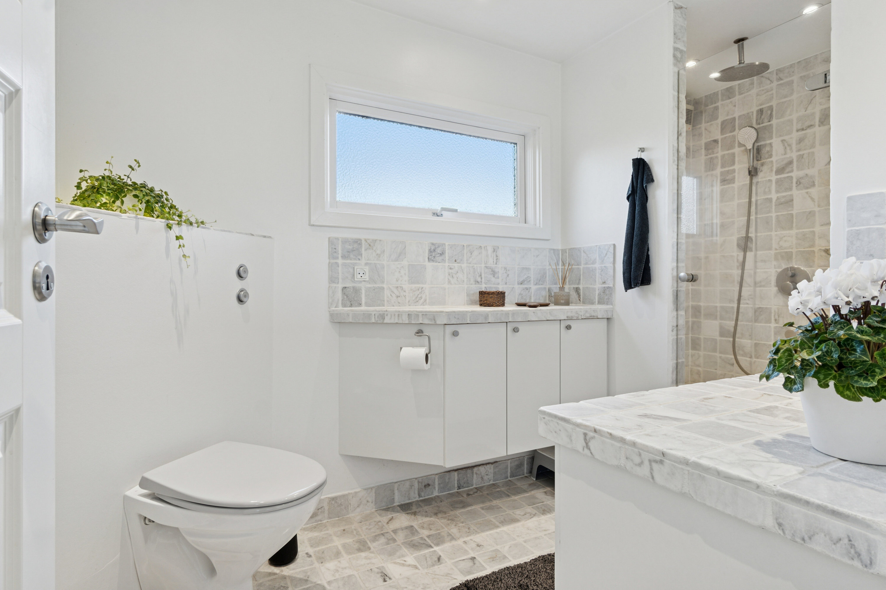 Fremhævet badeværelse billede i fuldskærmstilstand. Billede af Mellemvang 4, Ejby, 4070 Kirke Hyllinge