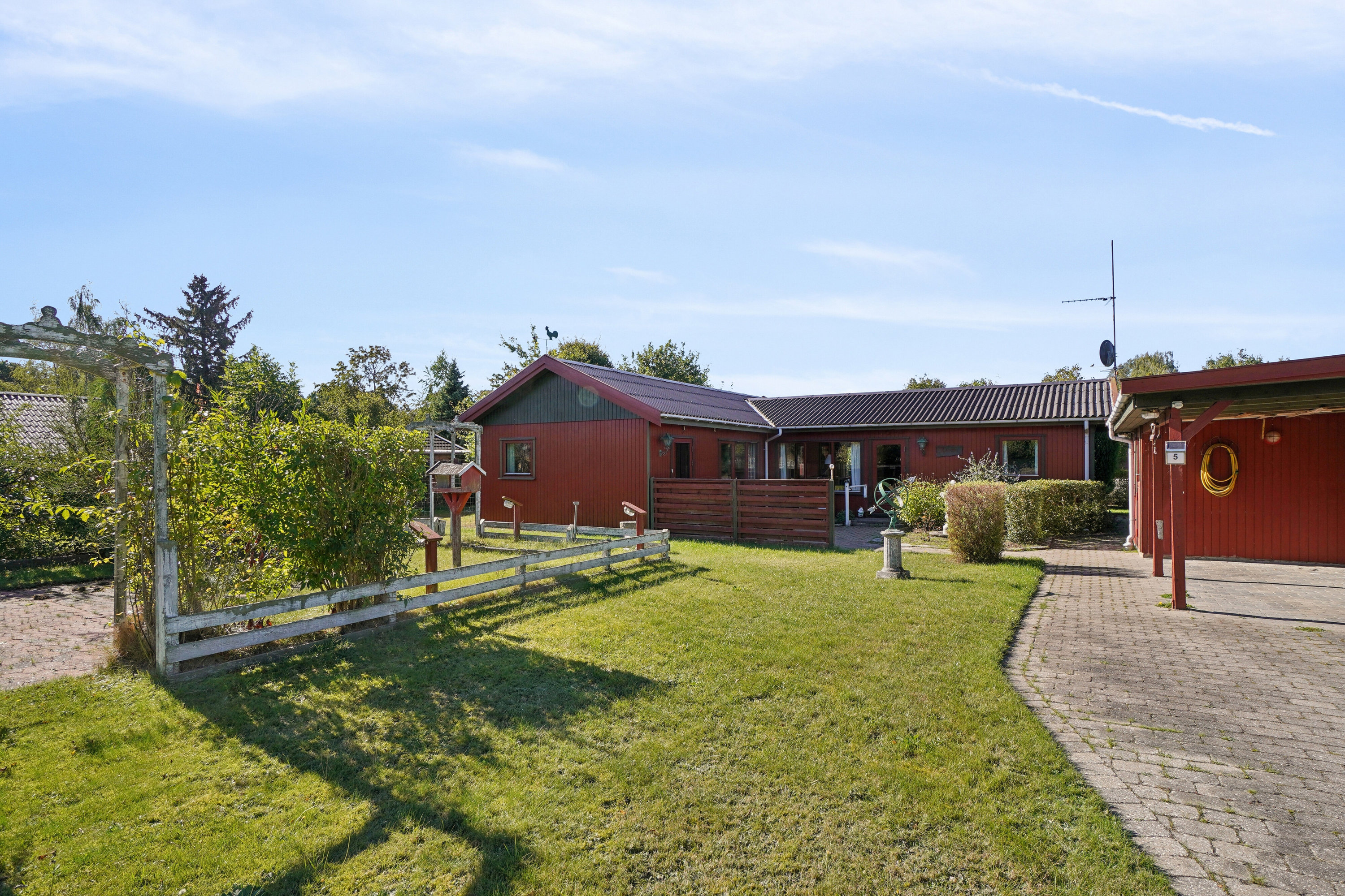 Fremhævet andet billede i fuldskærmstilstand. Billede af Olaf Poulsensvej 5, Evetofte, 3370 Melby