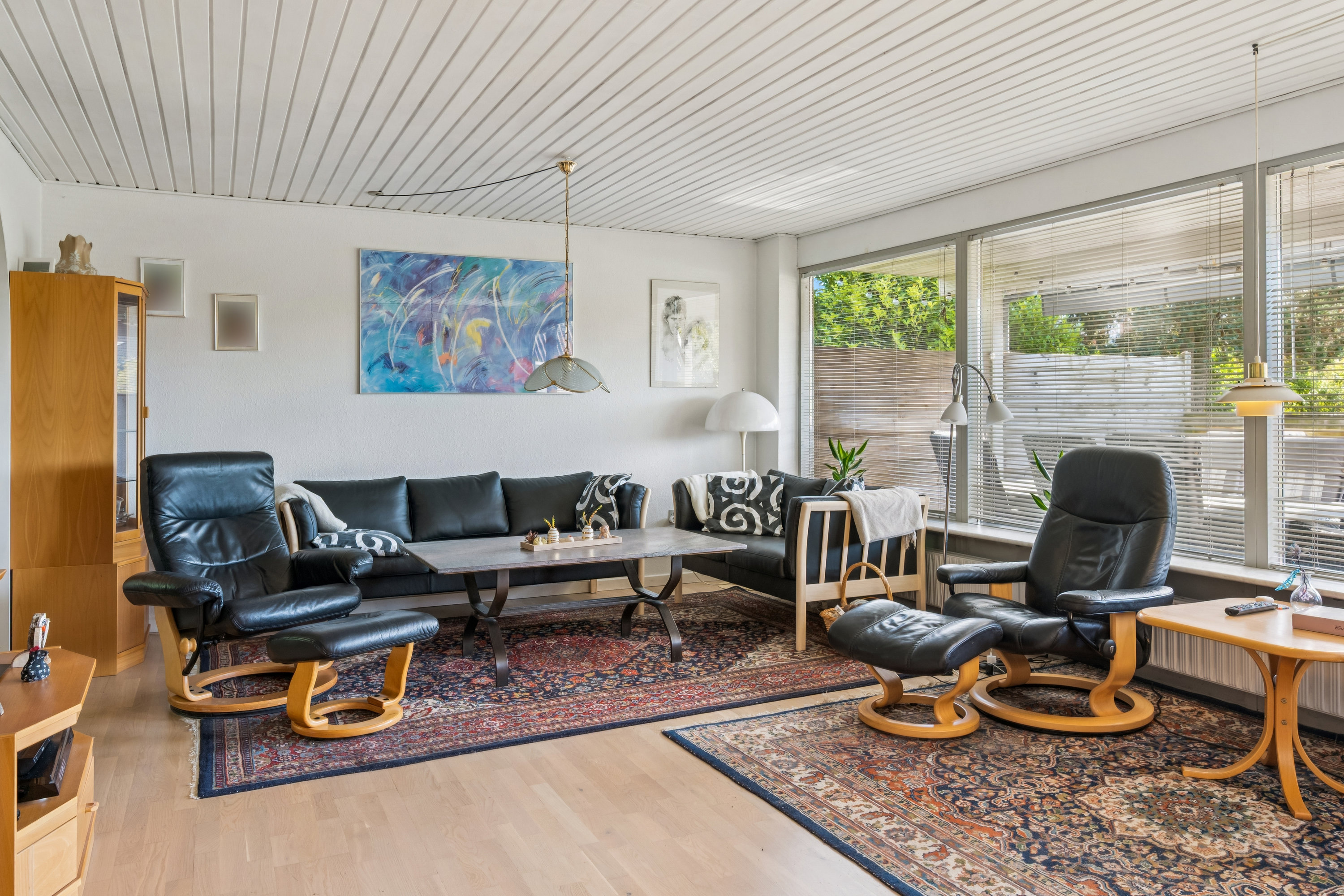 Fremhævet stue billede i fuldskærmstilstand. Billede af Rønvangen 116, 8382 Hinnerup