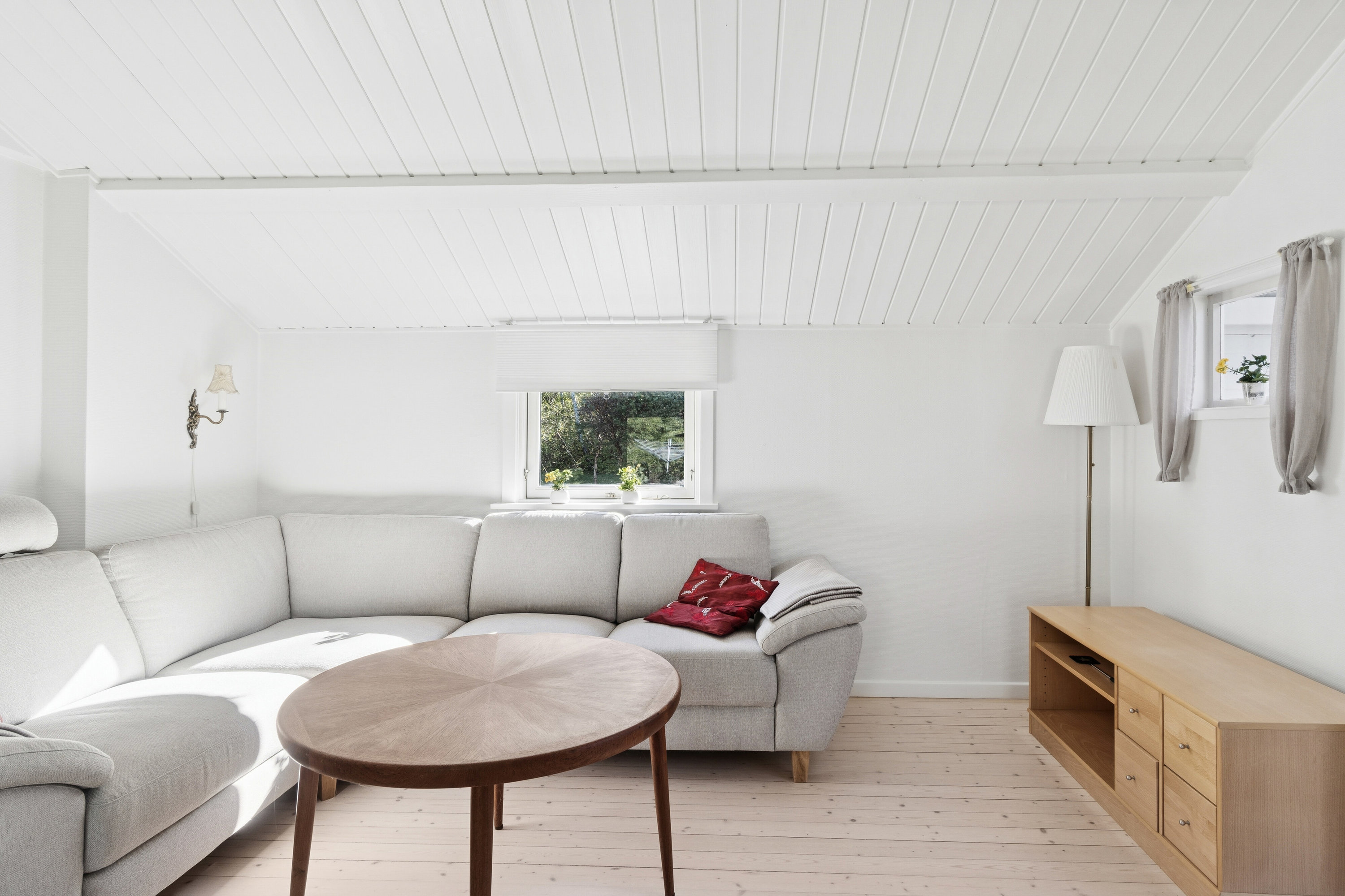 Fremhævet stue billede i fuldskærmstilstand. Billede af Skovbakken 8, Hønsinge L, 4560 Vig