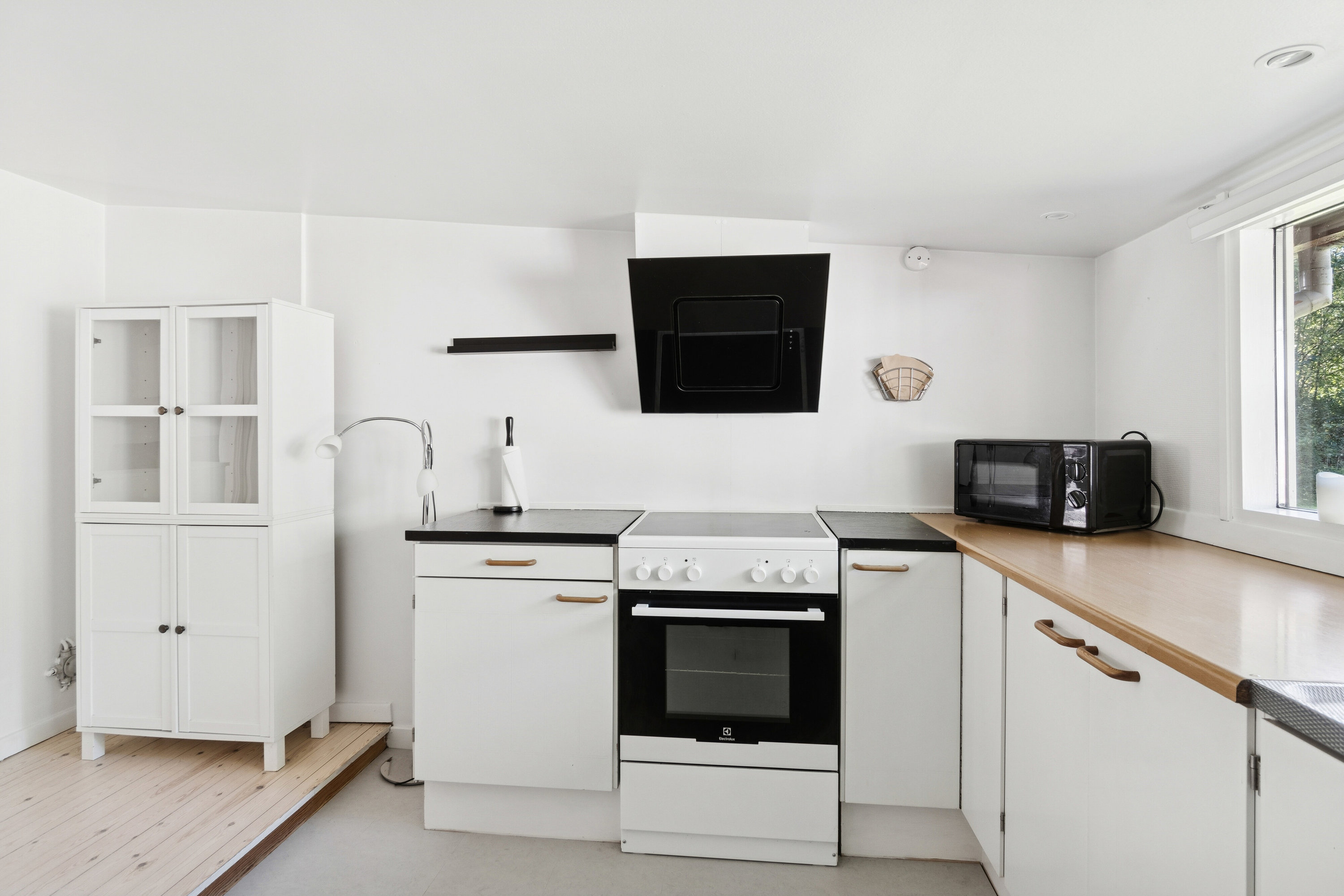 Fremhævet køkken billede i fuldskærmstilstand. Billede af Skovbakken 8, Hønsinge L, 4560 Vig