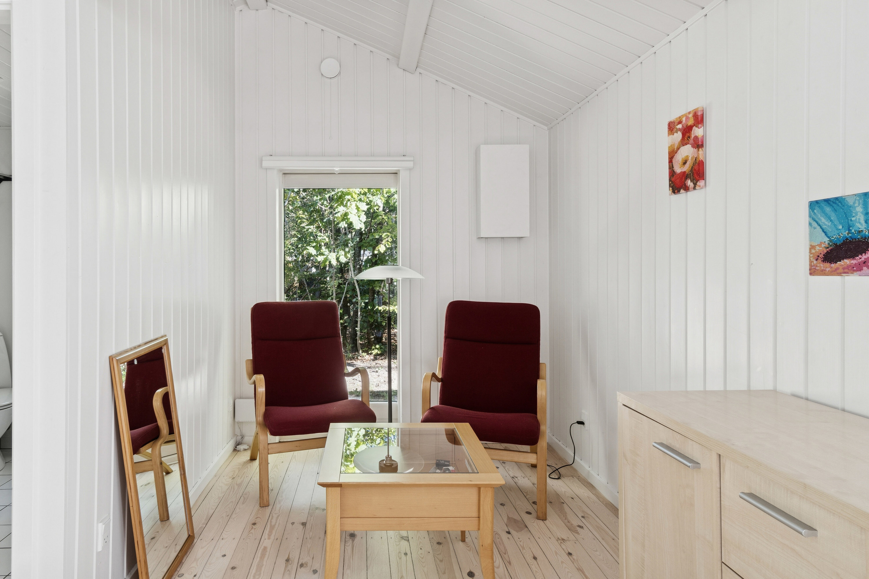 Fremhævet indendørs billede i fuldskærmstilstand. Billede af Skovbakken 8, Hønsinge L, 4560 Vig