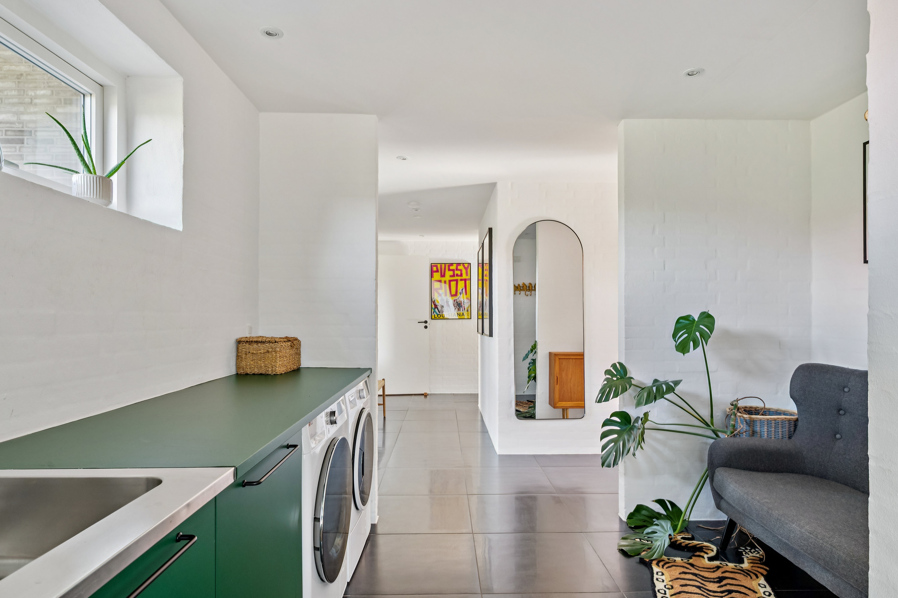 Fremhævet køkken billede i fuldskærmstilstand. Billede af Korsagervej 4, Foldby, 8382 Hinnerup