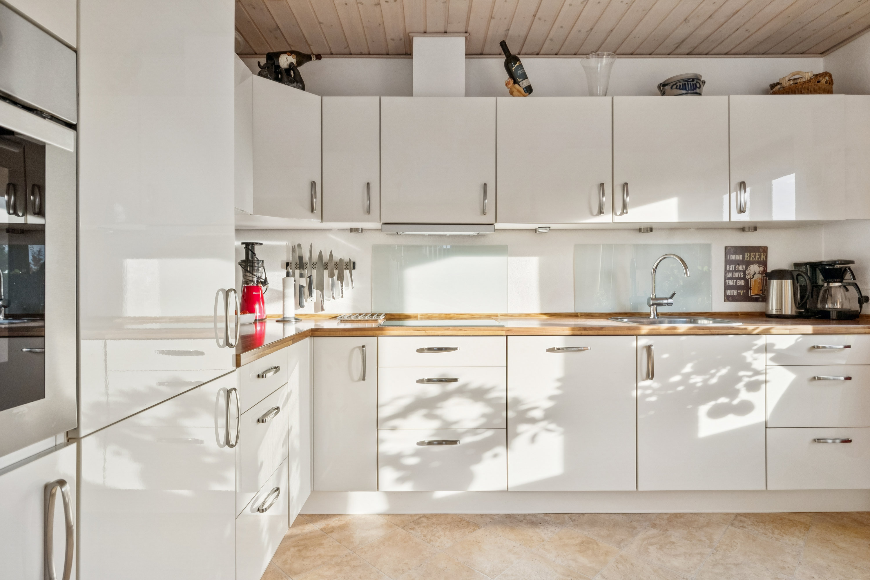 Fremhævet køkken billede i fuldskærmstilstand. Billede af Teglvej 16, 8930 Randers NØ