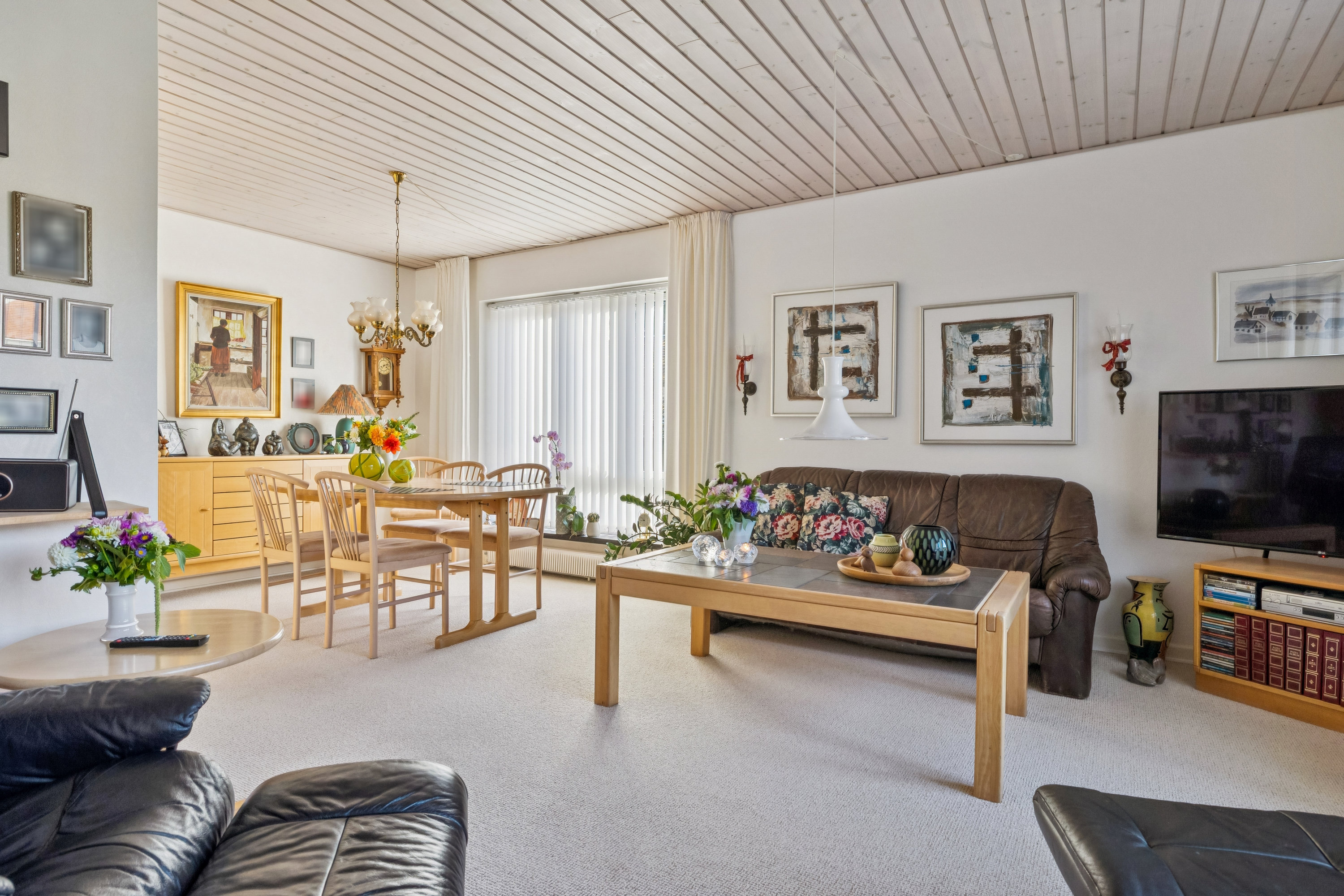 Fremhævet stue billede i fuldskærmstilstand. Billede af Teglvej 16, 8930 Randers NØ