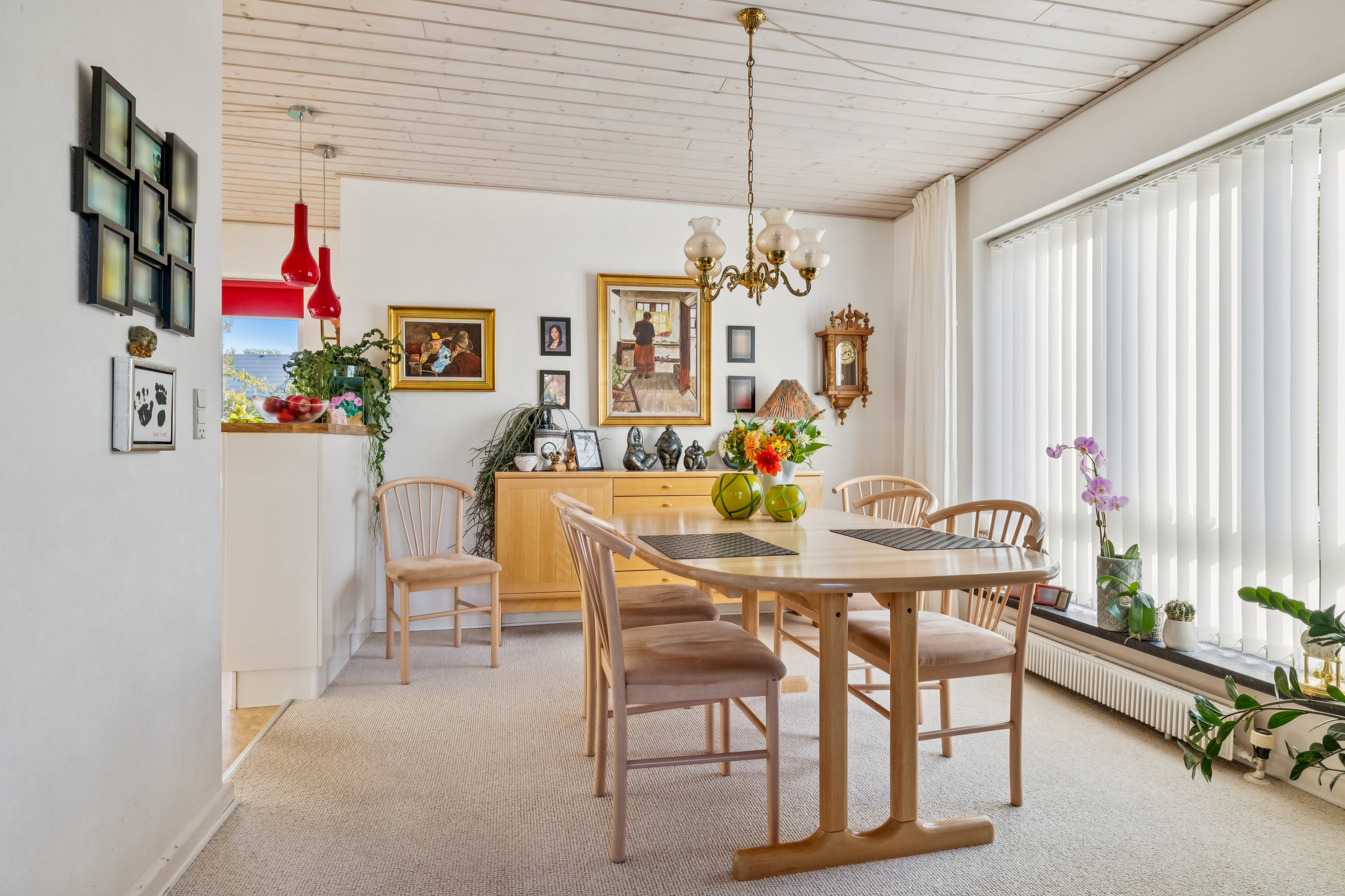 Fremhævet stue billede i fuldskærmstilstand. Billede af Teglvej 16, 8930 Randers NØ