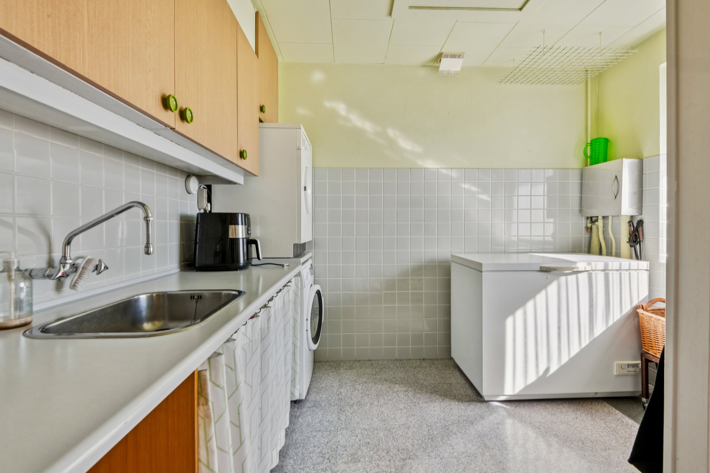 Fremhævet køkken billede i fuldskærmstilstand. Billede af Børglumvej 3, 9220 Aalborg Øst