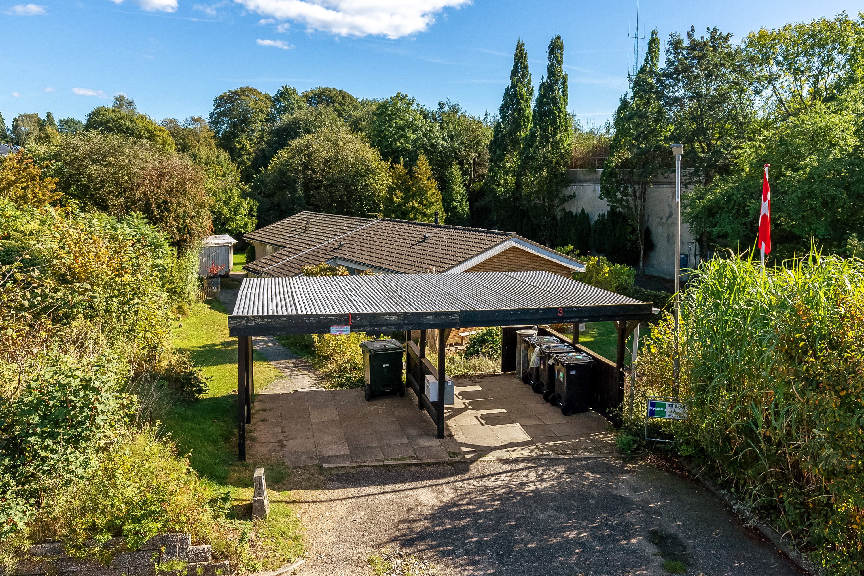 Fremhævet mastefoto billede i fuldskærmstilstand. Billede af Hans Tavsens Vej 3, 6000 Kolding