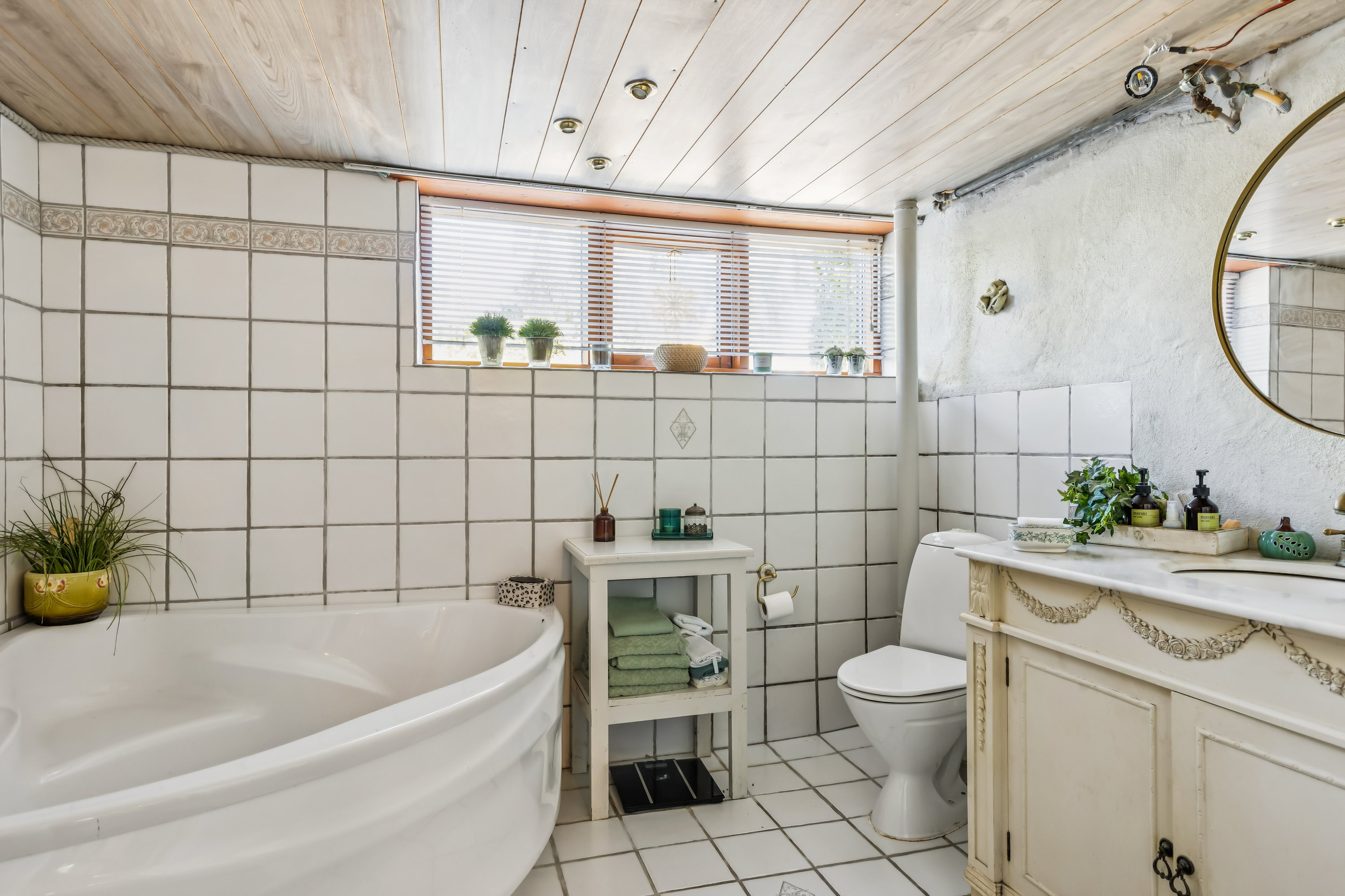 Fremhævet badeværelse billede i fuldskærmstilstand. Billede af Hovedgaden 107, 4520 Svinninge