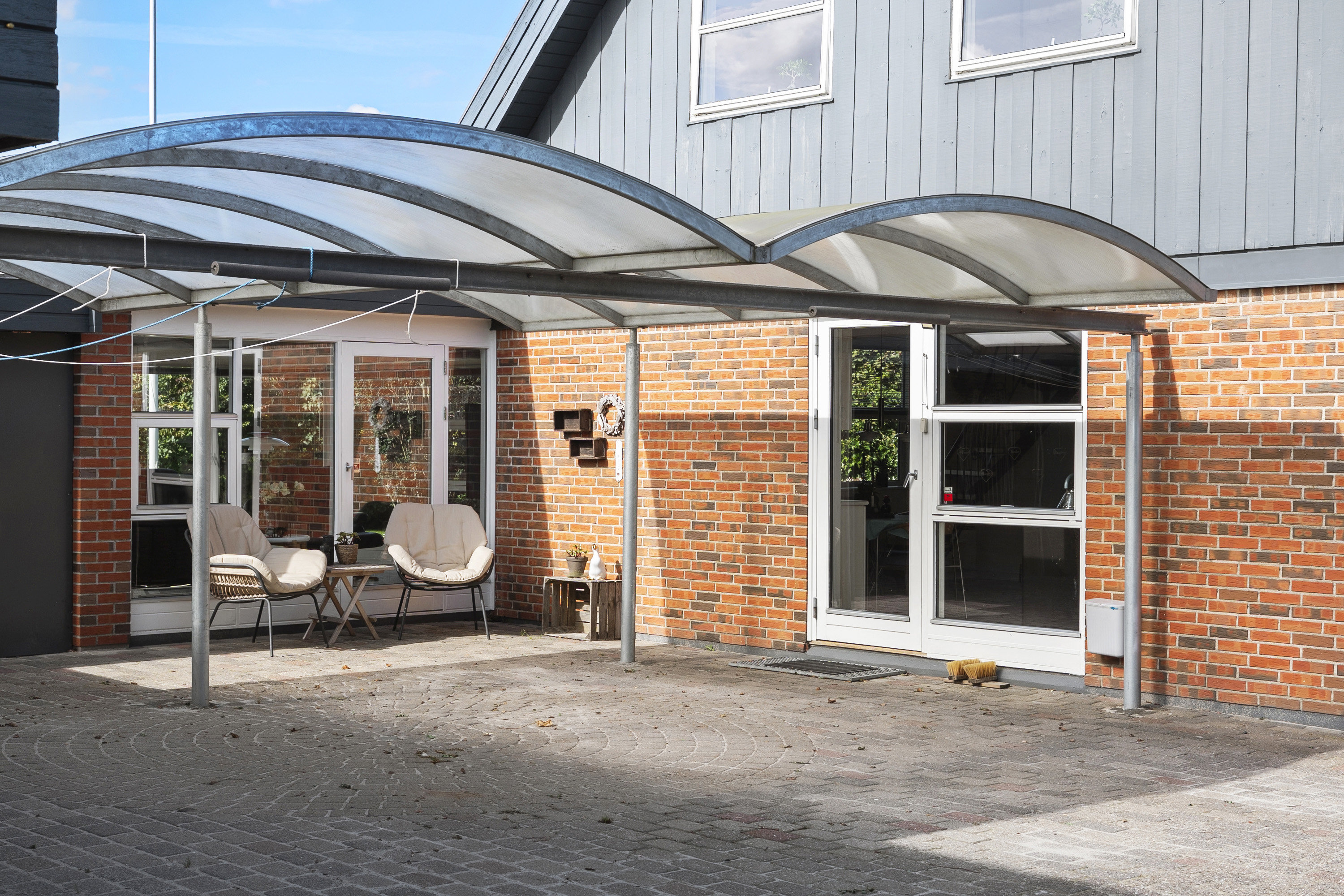 Fremhævet ejendommen billede i fuldskærmstilstand. Billede af Lunden 35, Hjordkær, 6230 Rødekro