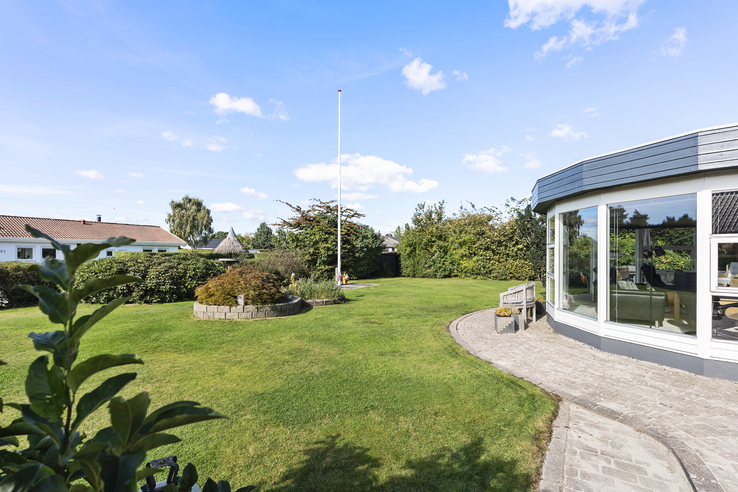 Fremhævet ejendommen billede i fuldskærmstilstand. Billede af Lunden 35, Hjordkær, 6230 Rødekro