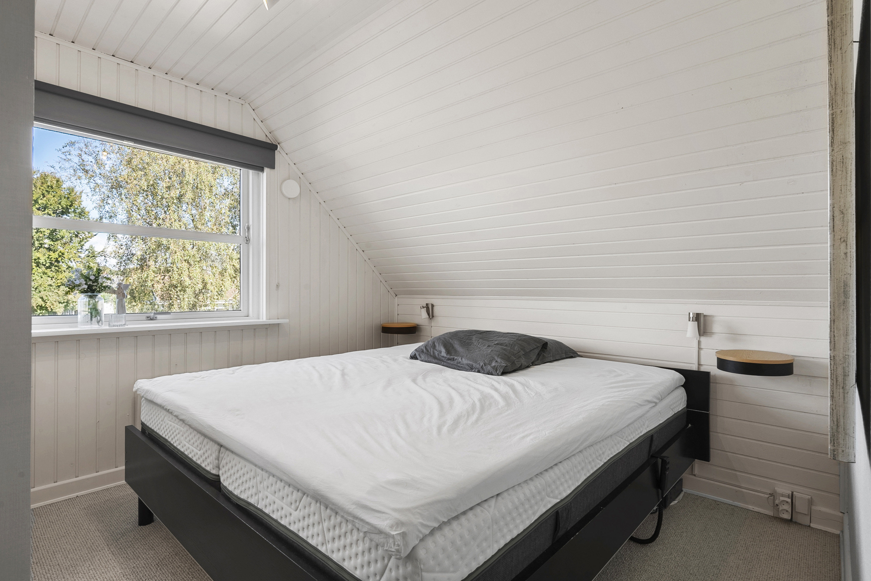 Fremhævet soveværelse billede i fuldskærmstilstand. Billede af Lunden 35, Hjordkær, 6230 Rødekro