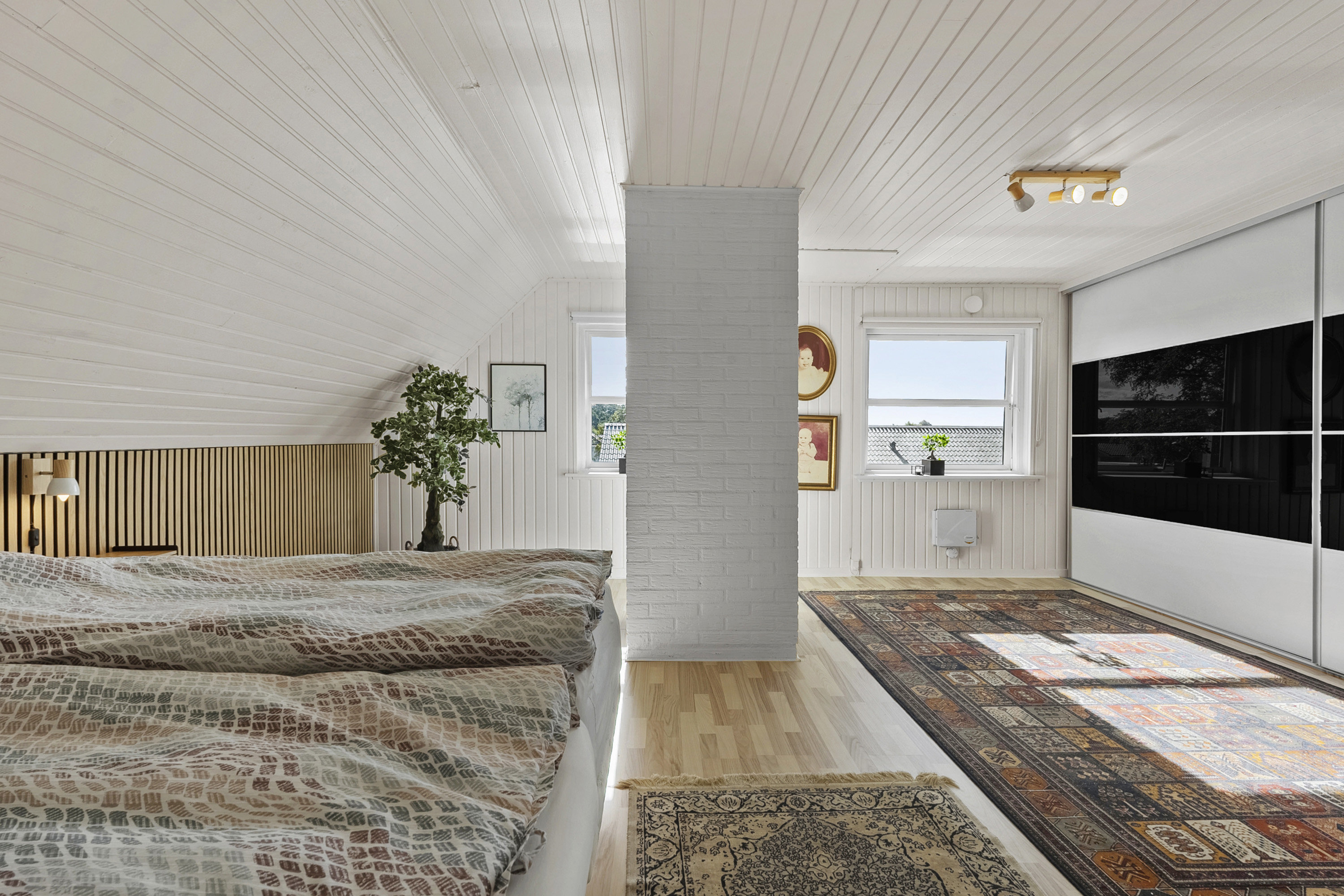 Fremhævet soveværelse billede i fuldskærmstilstand. Billede af Lunden 35, Hjordkær, 6230 Rødekro