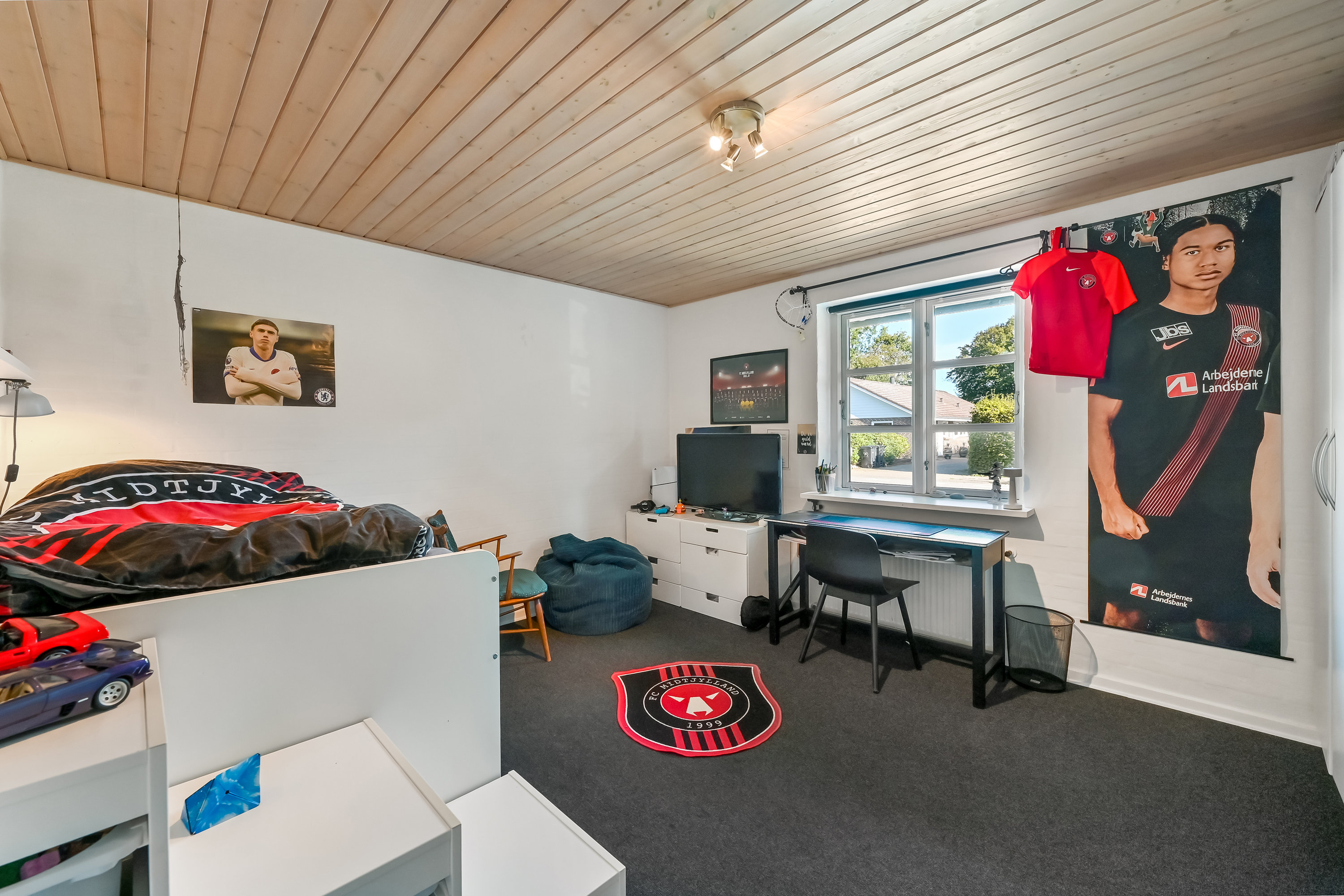 Fremhævet værelse billede i fuldskærmstilstand. Billede af Nr. Lindvej 25, Lind, 7400 Herning