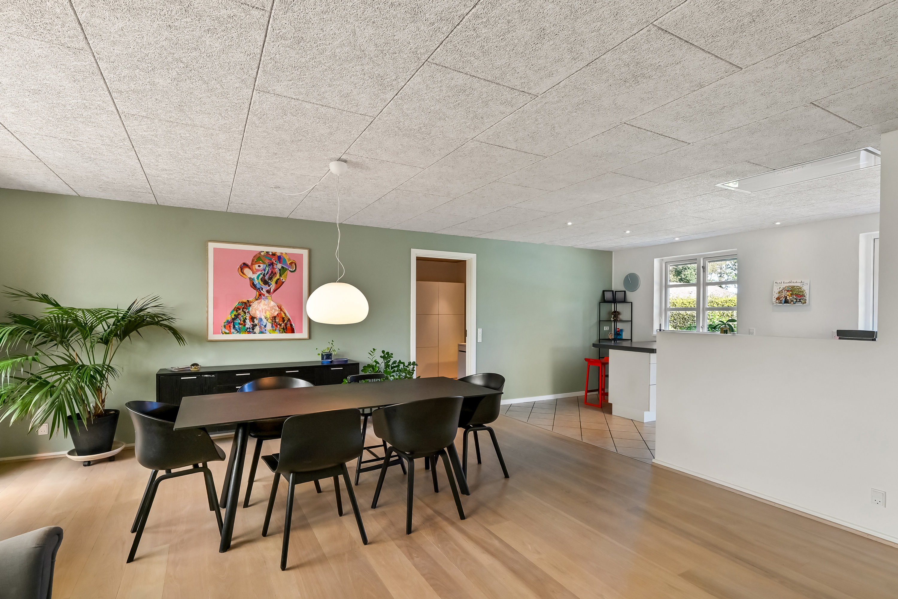 Fremhævet alrum billede i fuldskærmstilstand. Billede af Nr. Lindvej 25, Lind, 7400 Herning