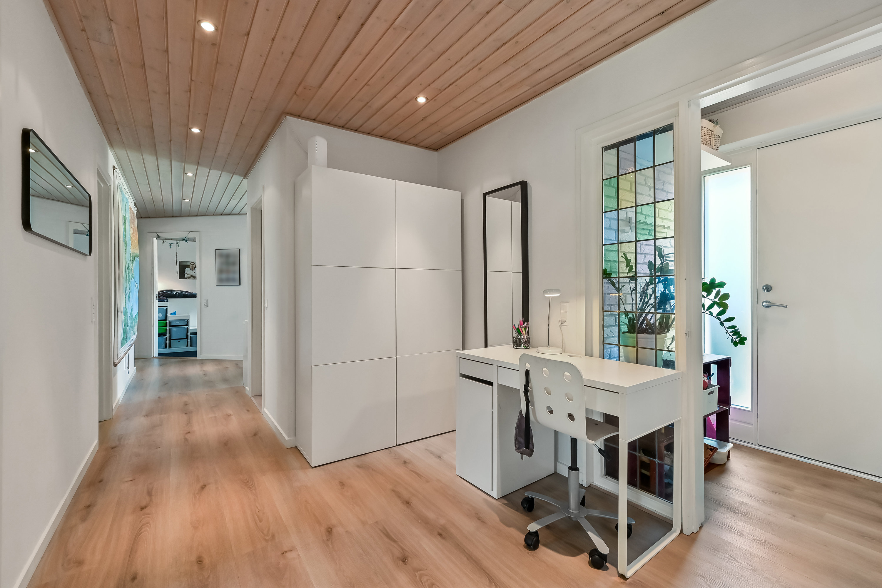 Fremhævet gang billede i fuldskærmstilstand. Billede af Nr. Lindvej 25, Lind, 7400 Herning