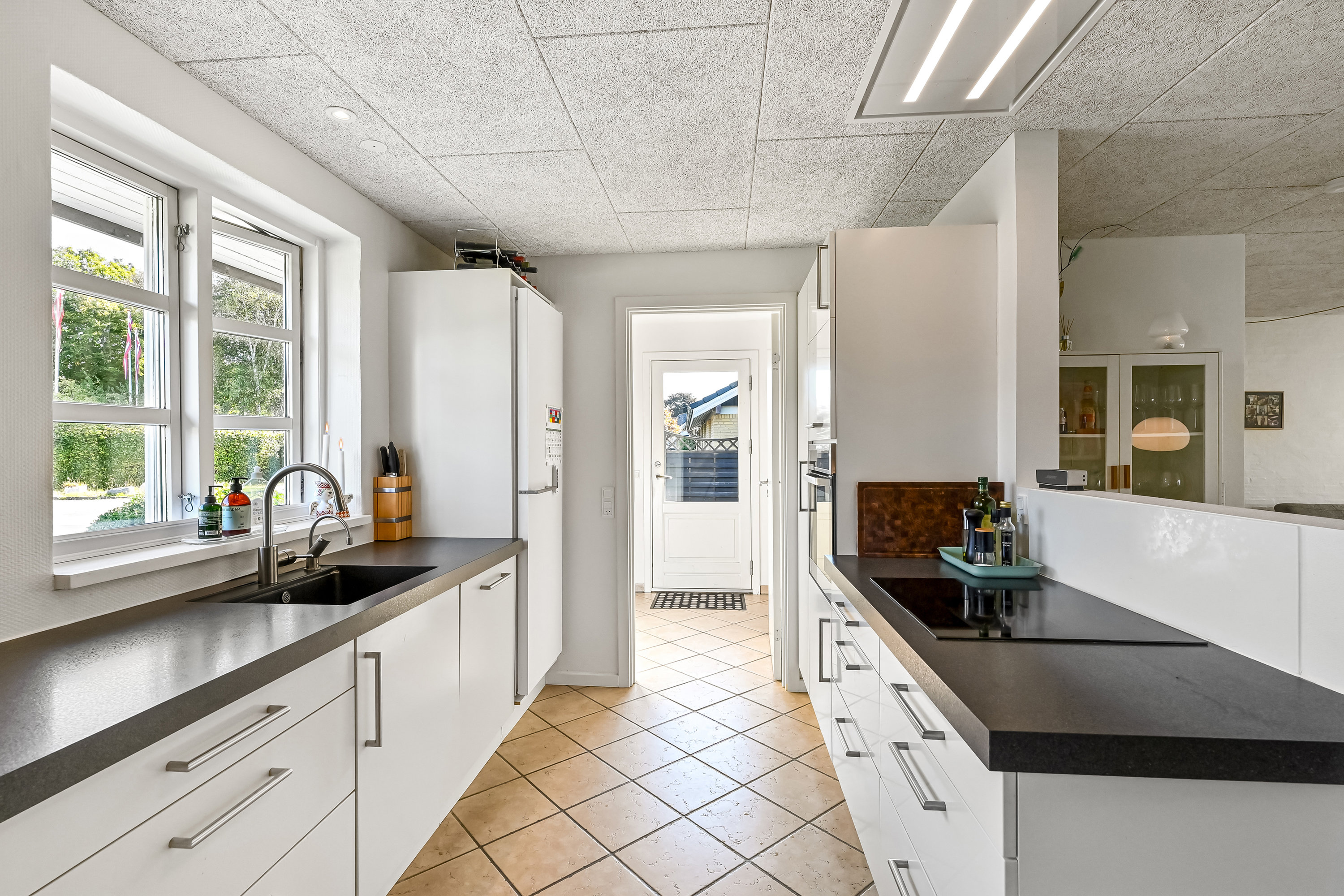 Fremhævet køkken billede i fuldskærmstilstand. Billede af Nr. Lindvej 25, Lind, 7400 Herning