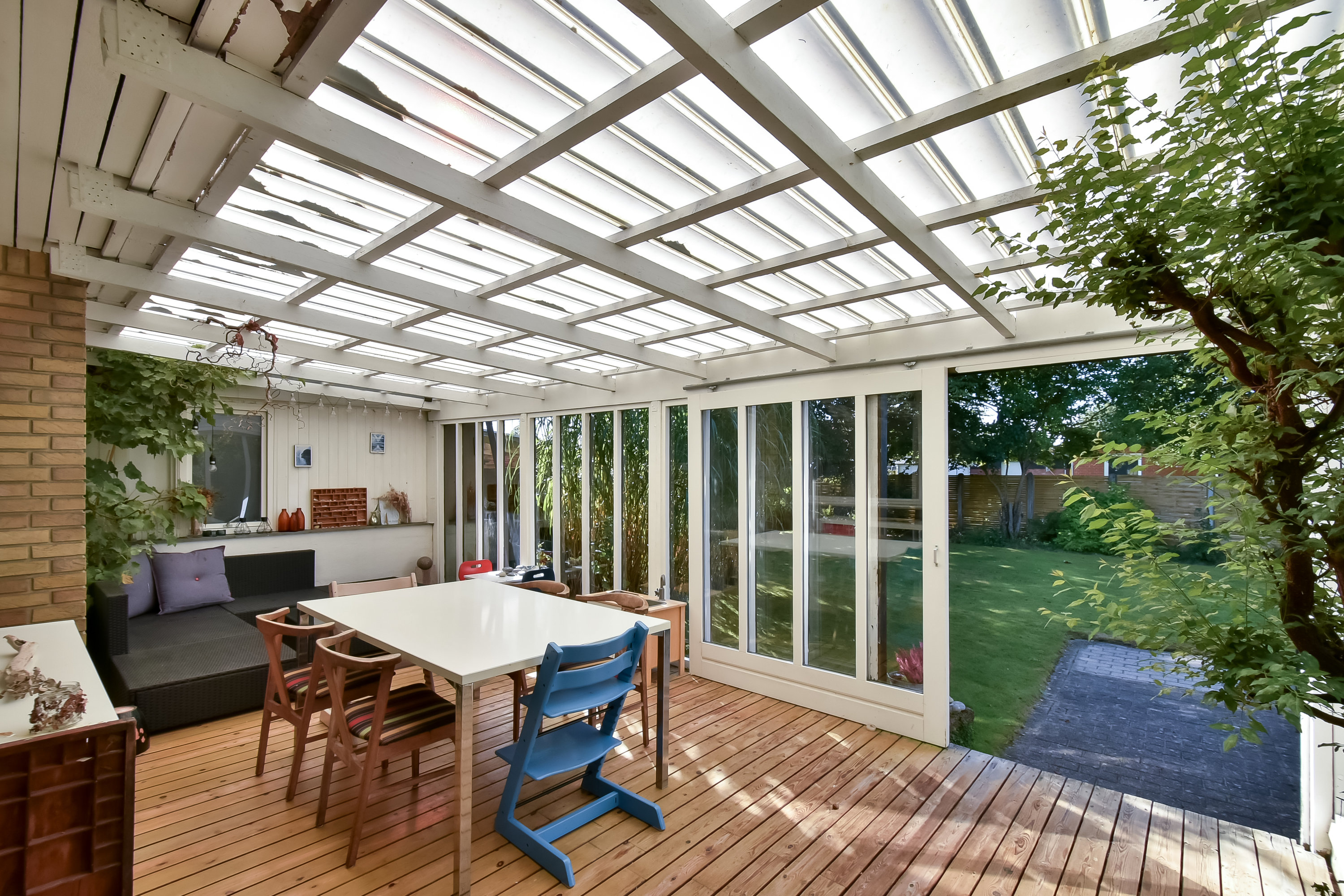 Fremhævet overdækket terrasse billede i fuldskærmstilstand. Billede af Nr. Lindvej 25, Lind, 7400 Herning