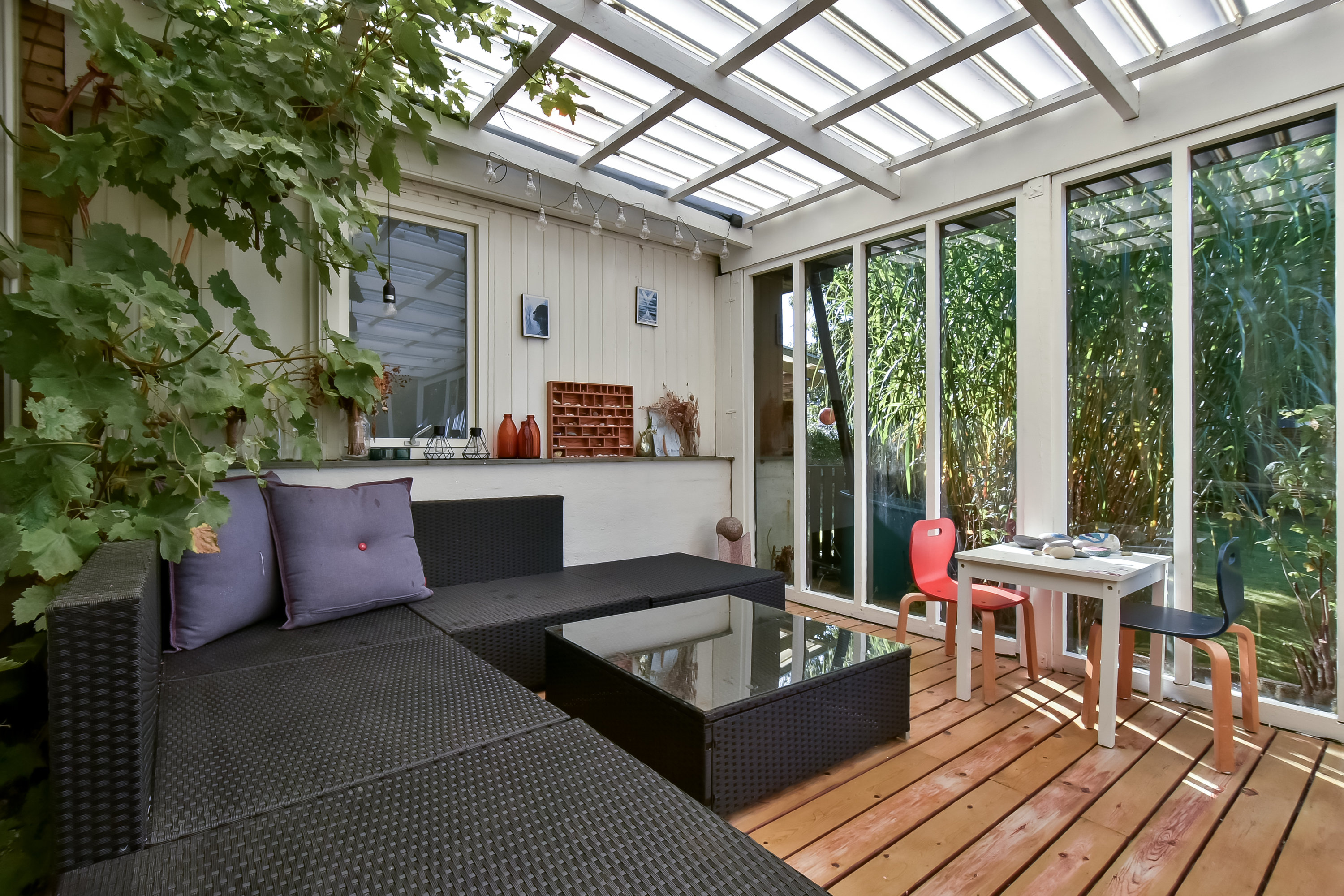 Fremhævet overdækket terrasse billede i fuldskærmstilstand. Billede af Nr. Lindvej 25, Lind, 7400 Herning