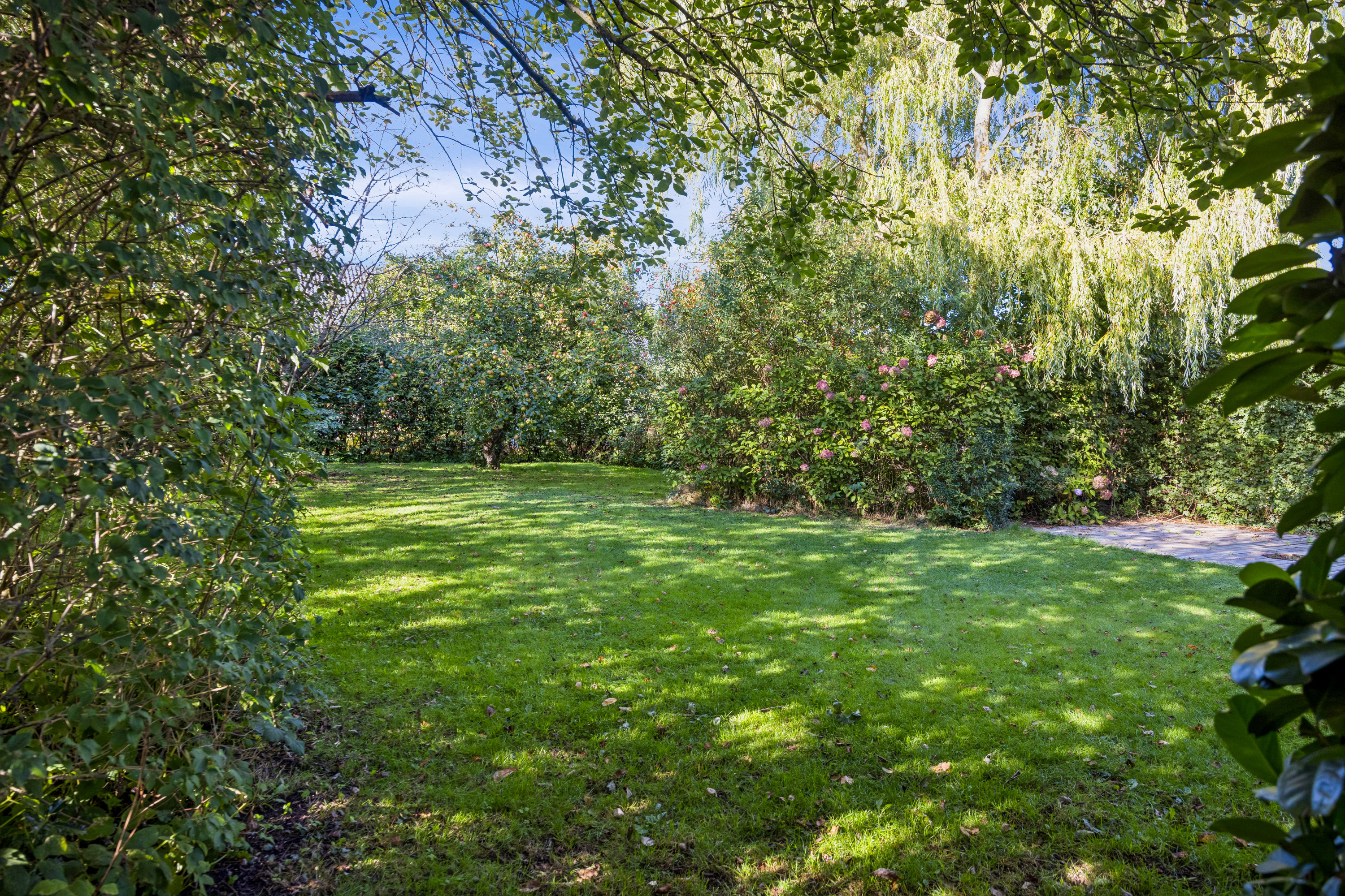 Fremhævet have billede i fuldskærmstilstand. Billede af Grønningen 5, 9310 Vodskov