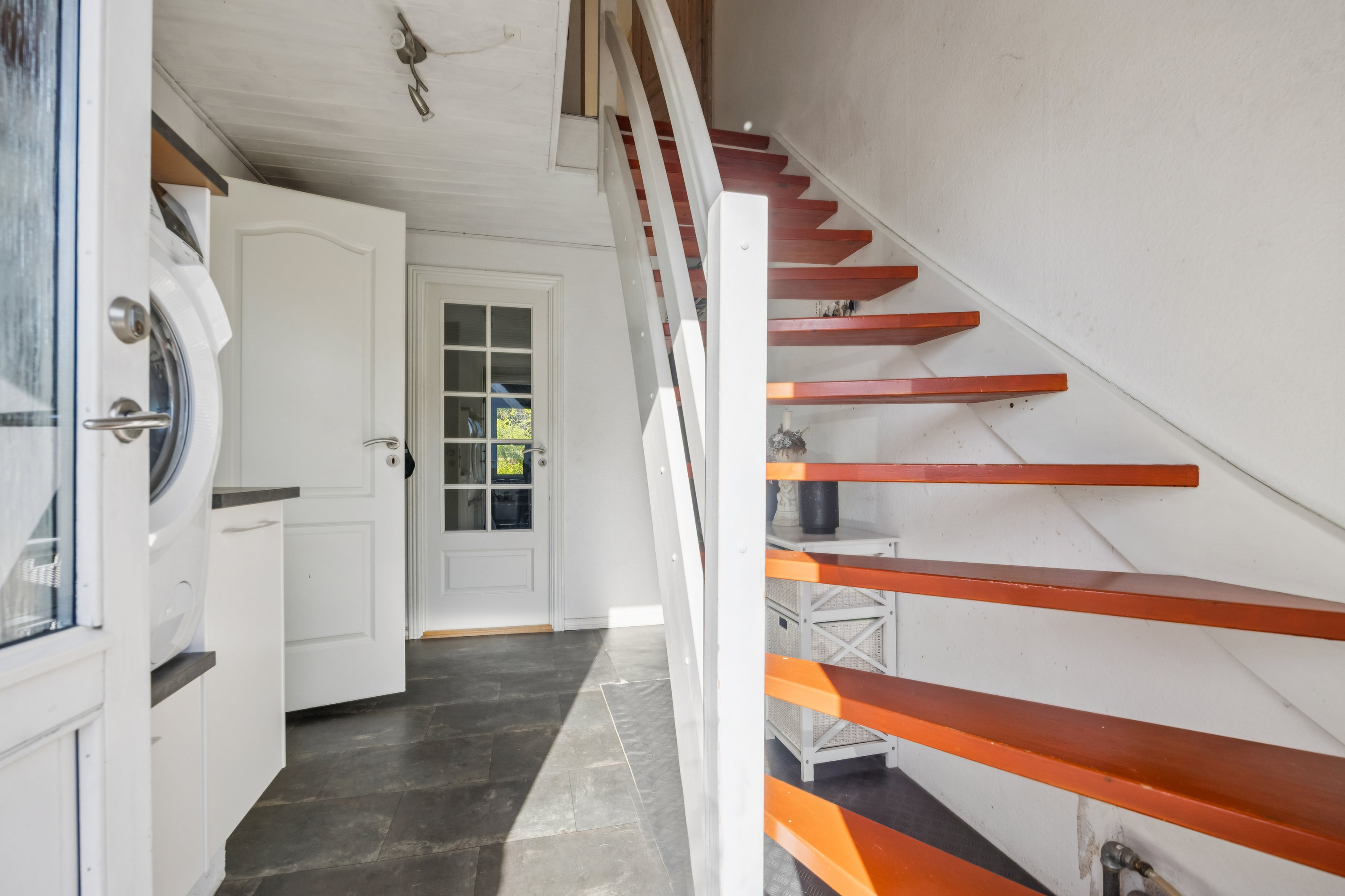 Miniaturebillede 2: trappe. Billede af Kastanie Alle 9, 9320 Hjallerup