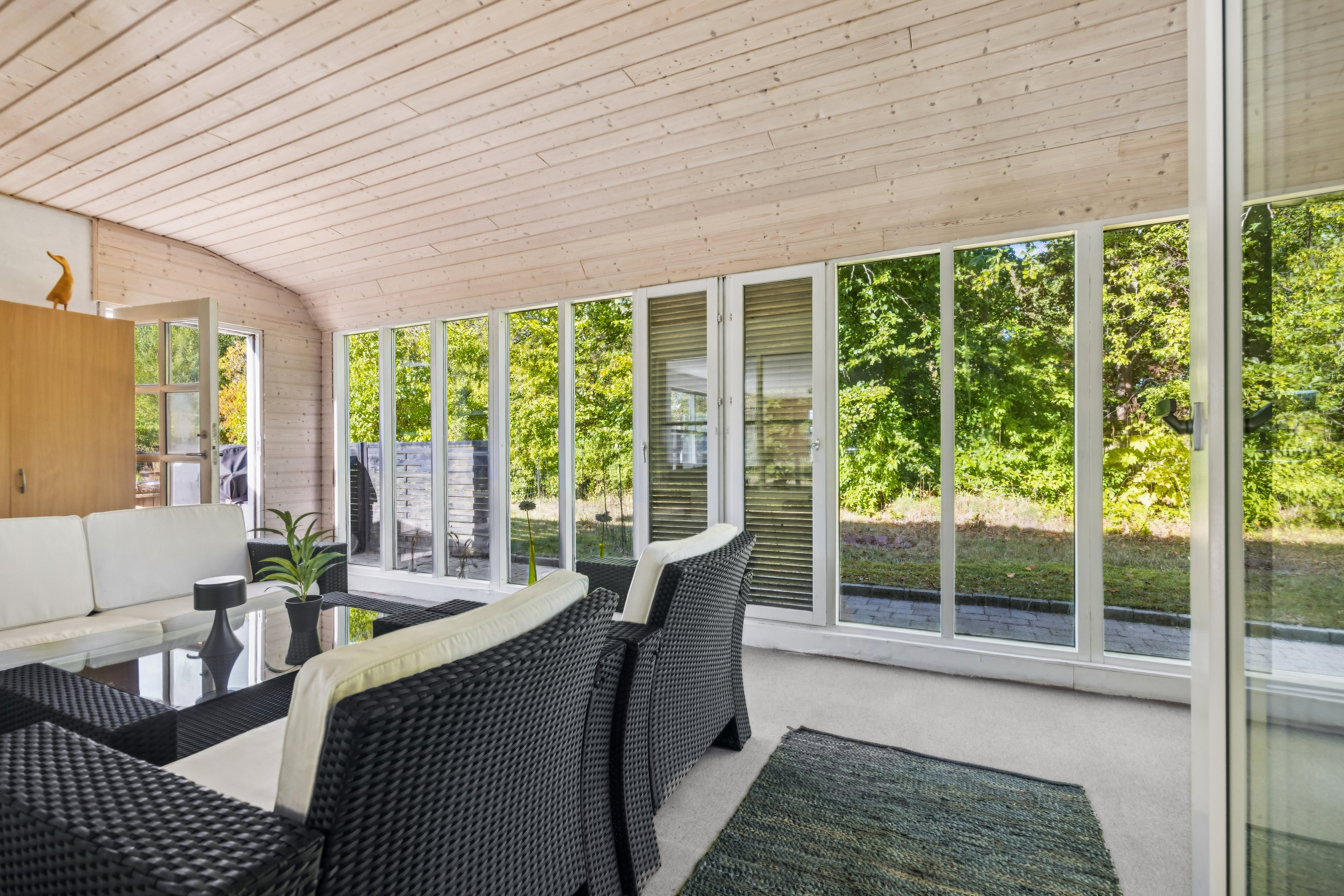 Fremhævet udestue billede i fuldskærmstilstand. Billede af Kastanie Alle 9, 9320 Hjallerup