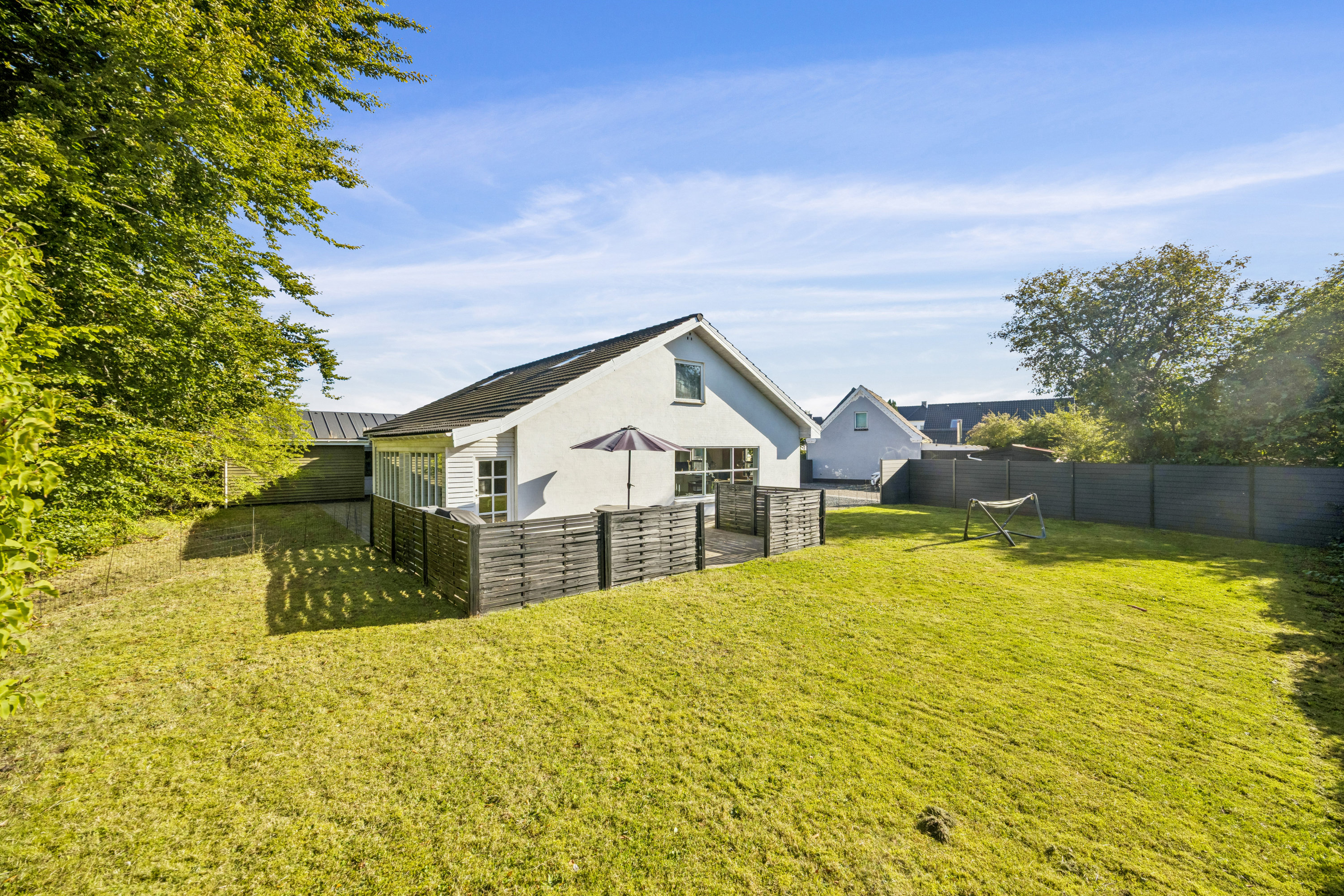 Fremhævet ejendom 1 billede i fuldskærmstilstand. Billede af Kastanie Alle 9, 9320 Hjallerup