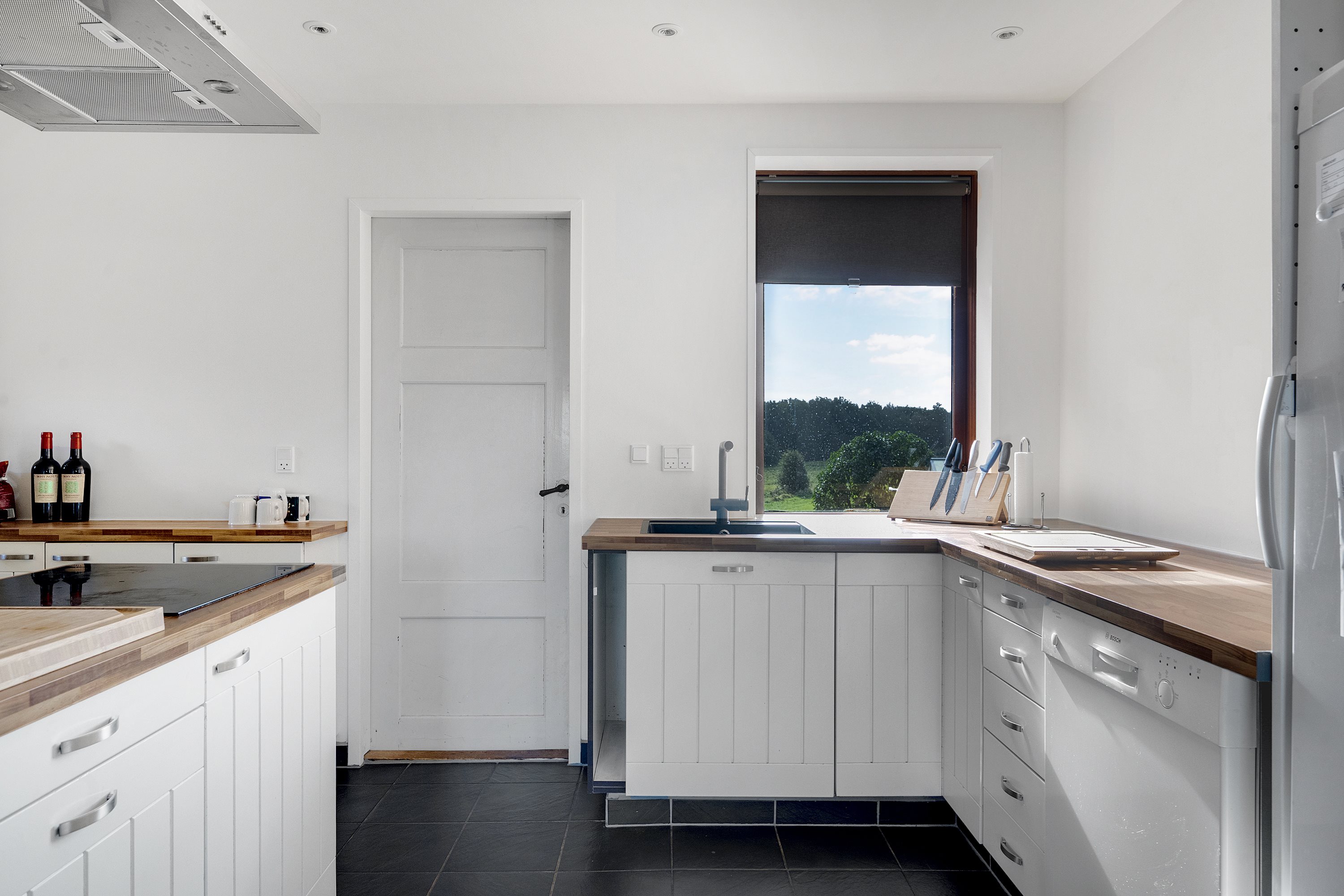 Fremhævet køkken billede i fuldskærmstilstand. Billede af Toftekrogen 25, Ø Hæsinge, 5600 Faaborg