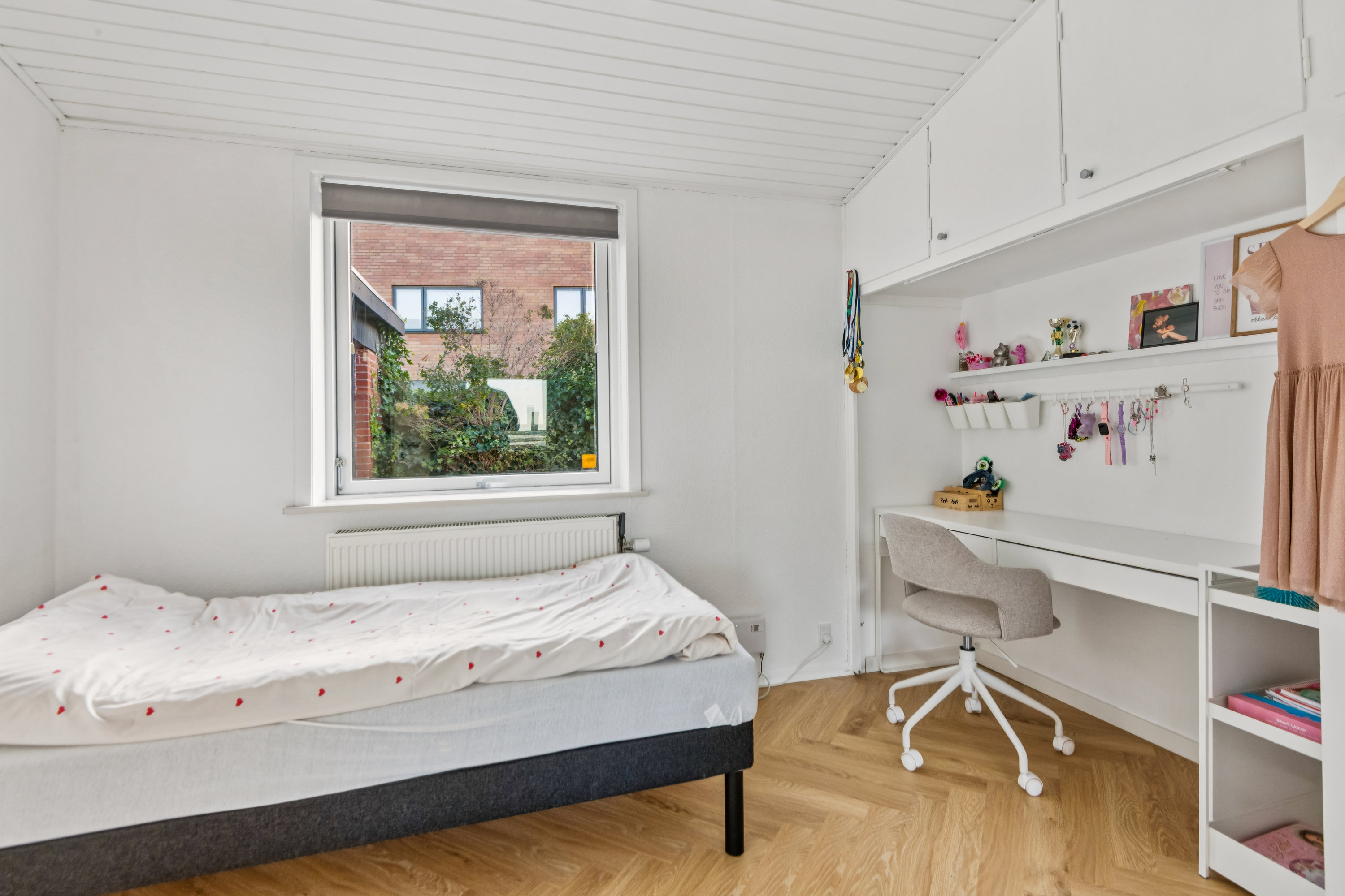 Fremhævet værelse billede i fuldskærmstilstand. Billede af Højbovej 13, Gug, 9210 Aalborg SØ