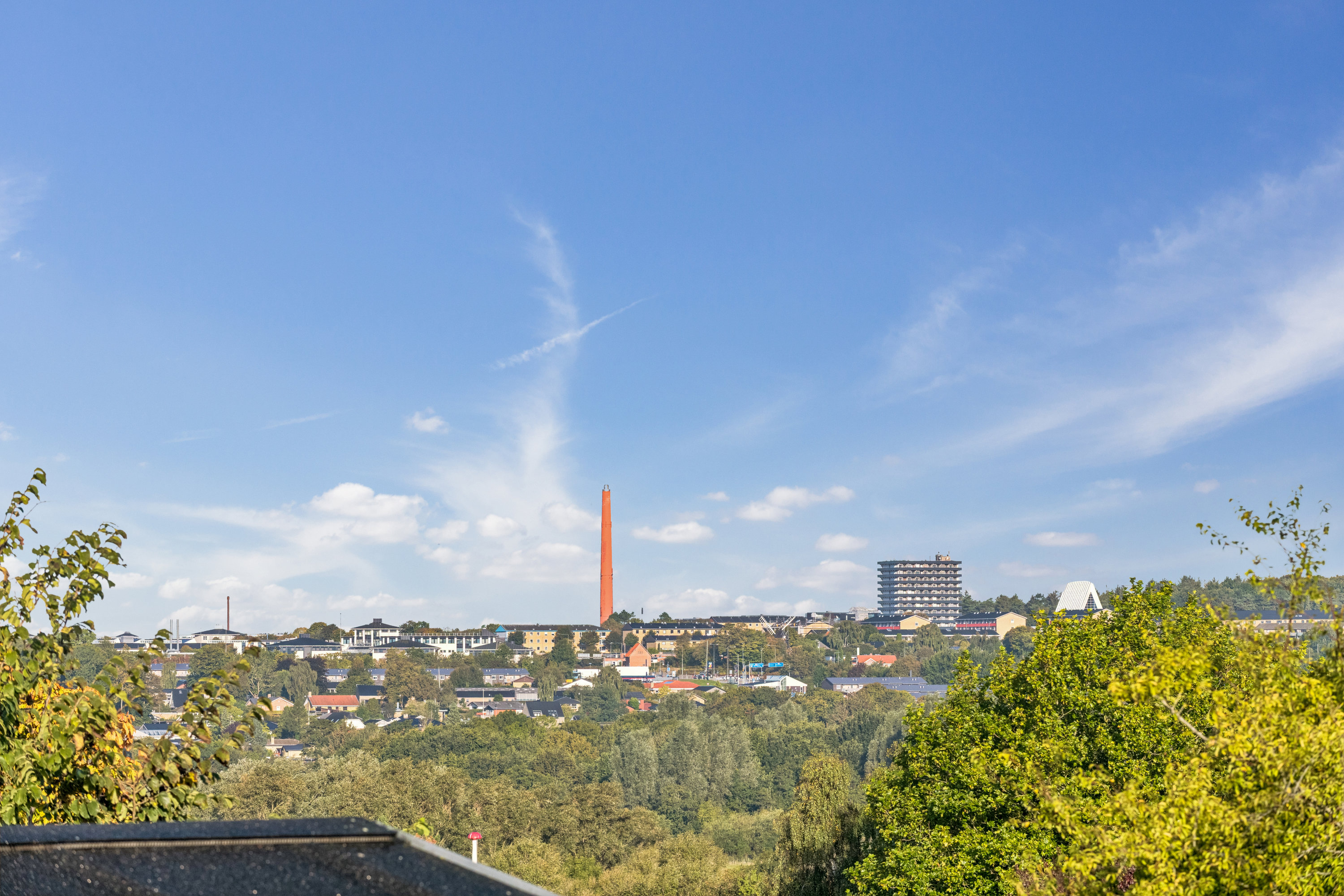 Fremhævet udsigt billede i fuldskærmstilstand. Billede af Højbovej 13, Gug, 9210 Aalborg SØ