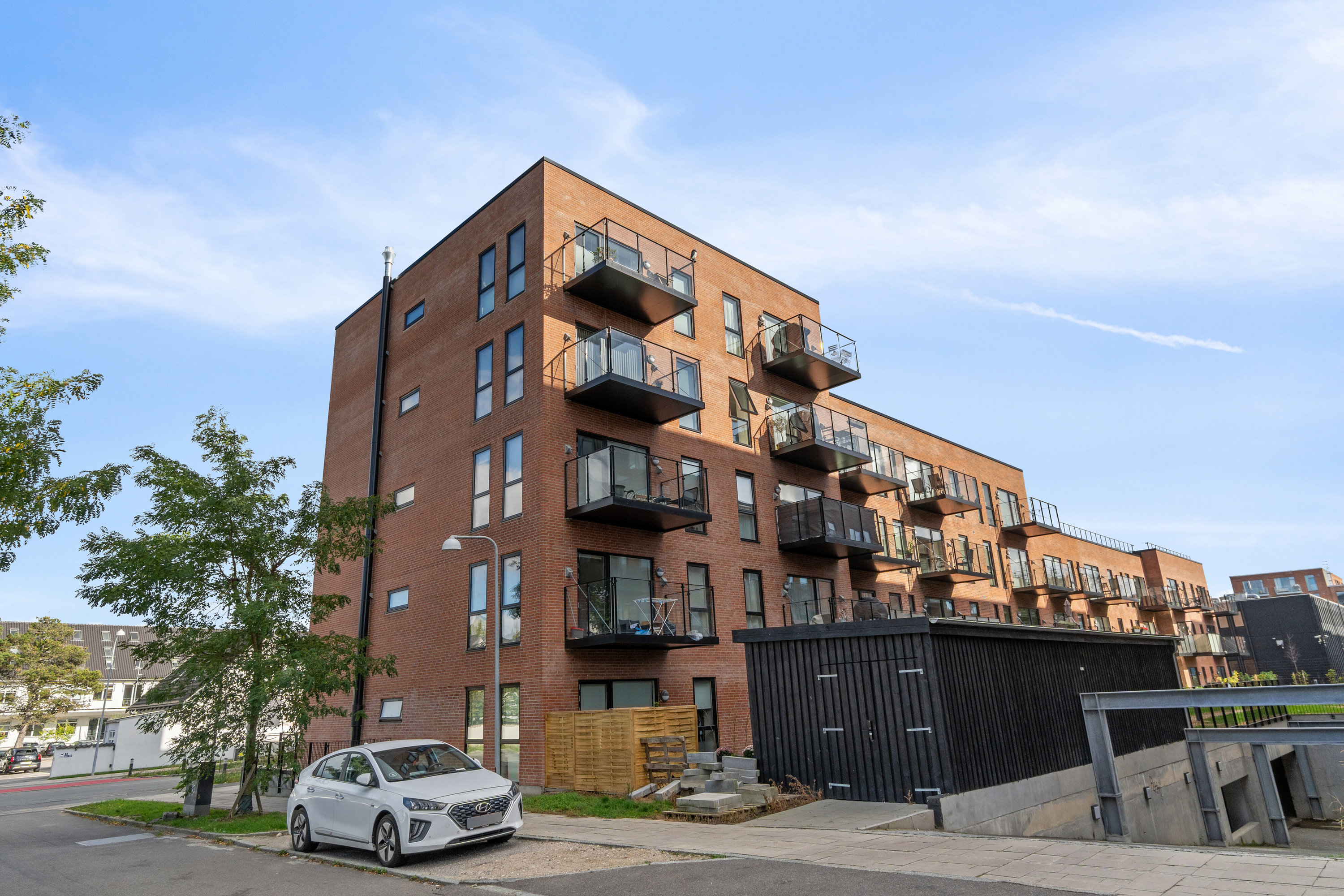 Fremhævet udendørs billede i fuldskærmstilstand. Billede af Kirkebjerg Parkvej 10A, 3. tv., 2605 Brøndby