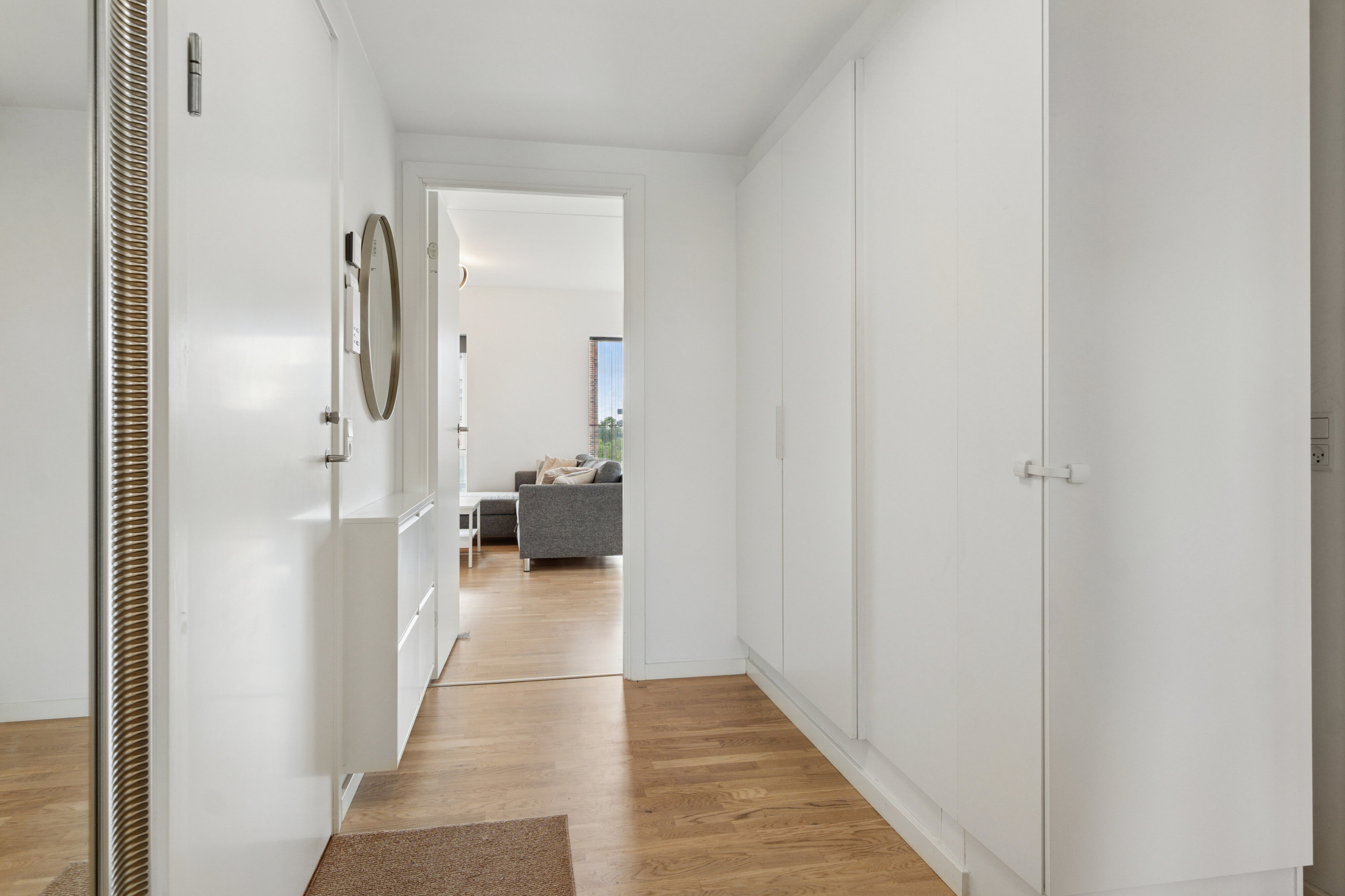 Fremhævet gang billede i fuldskærmstilstand. Billede af Kirkebjerg Parkvej 10A, 3. tv., 2605 Brøndby