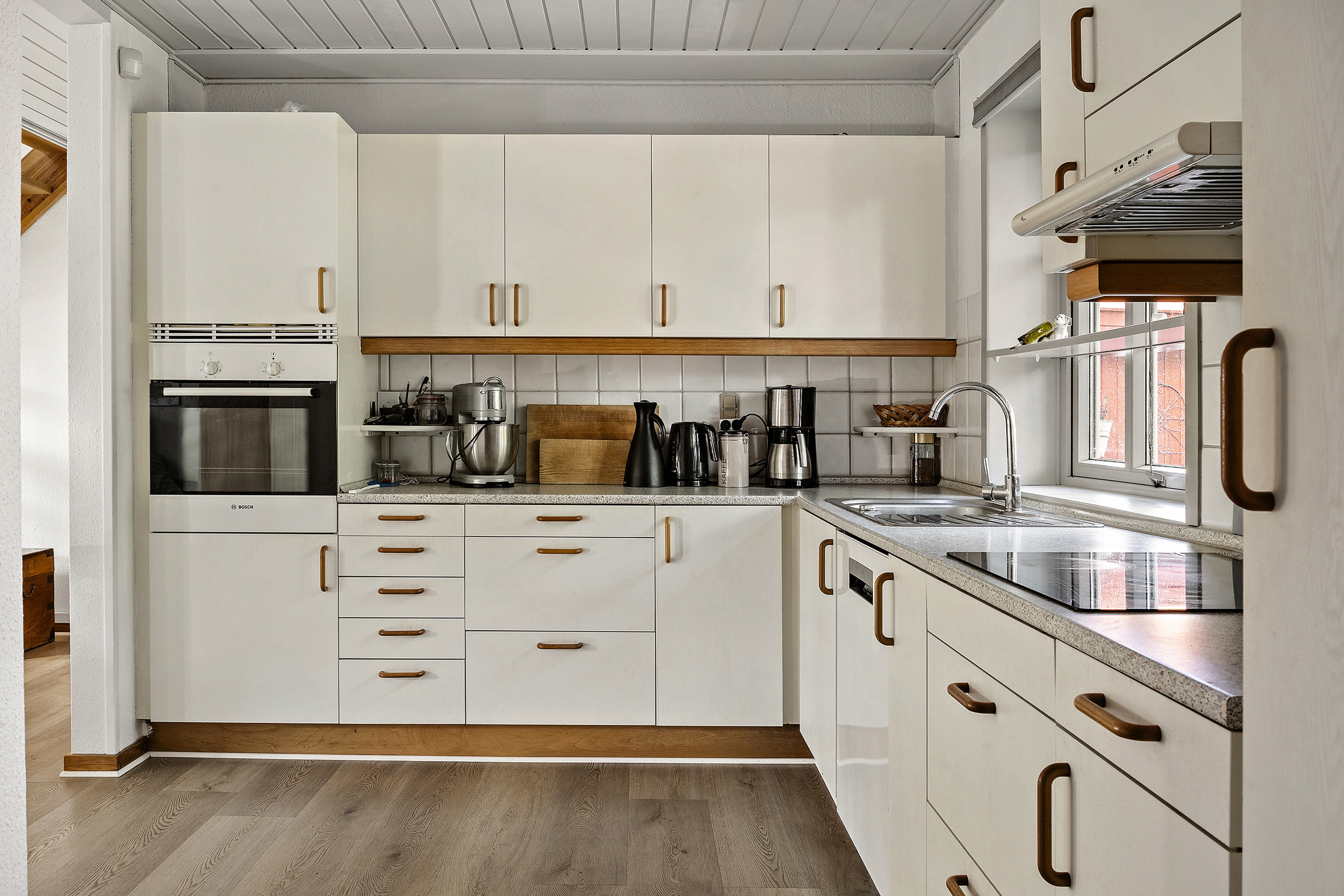 Miniaturebillede 2: køkken. Billede af Neder Hallumvej 91, Kvong, 6800 Varde