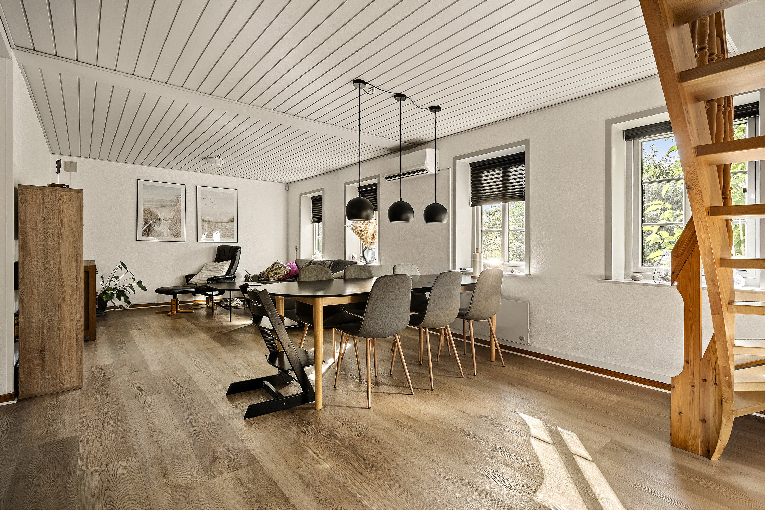 Fremhævet køkken/alrum billede i fuldskærmstilstand. Billede af Neder Hallumvej 91, Kvong, 6800 Varde