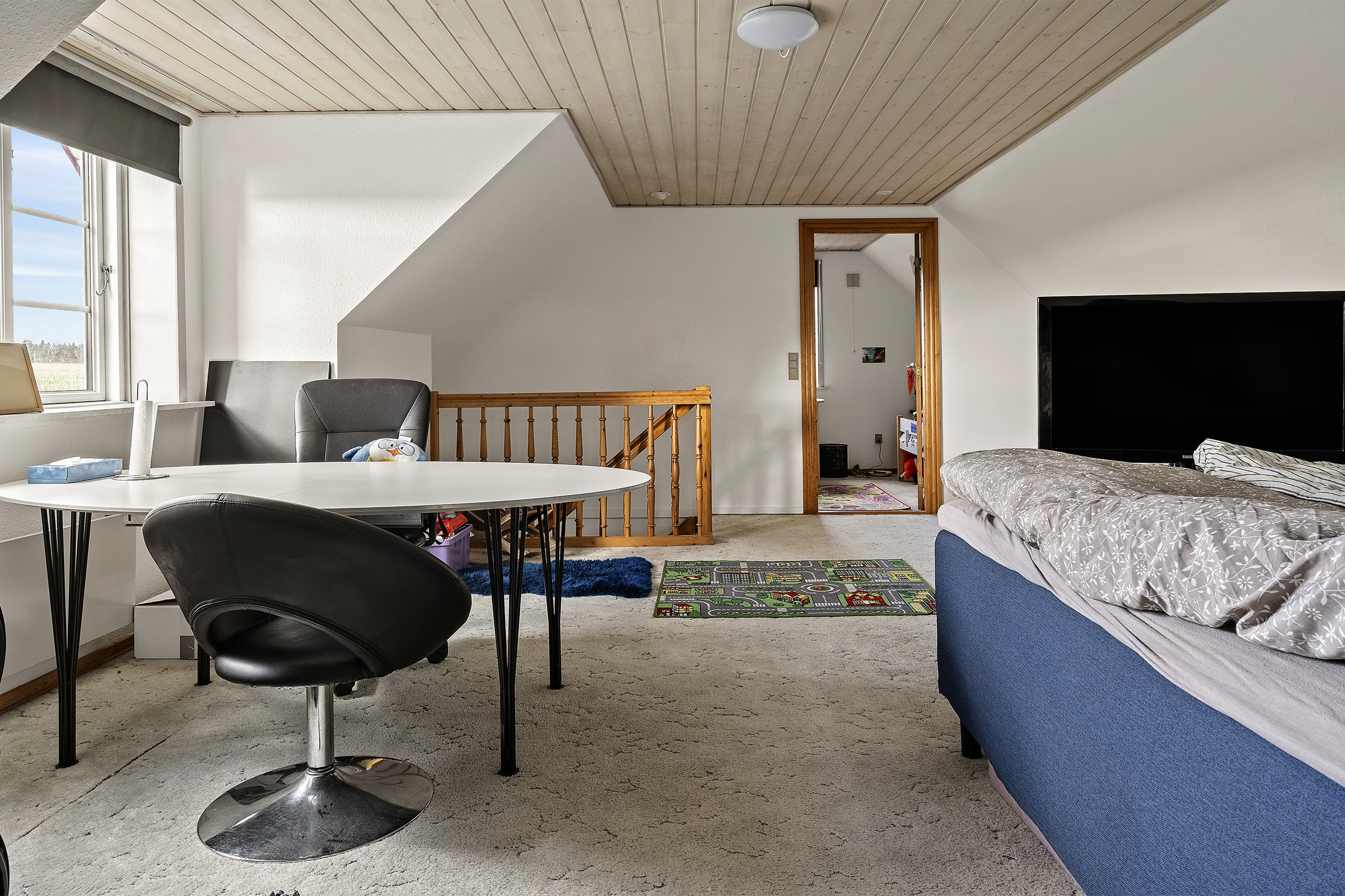 Fremhævet stue billede i fuldskærmstilstand. Billede af Neder Hallumvej 91, Kvong, 6800 Varde