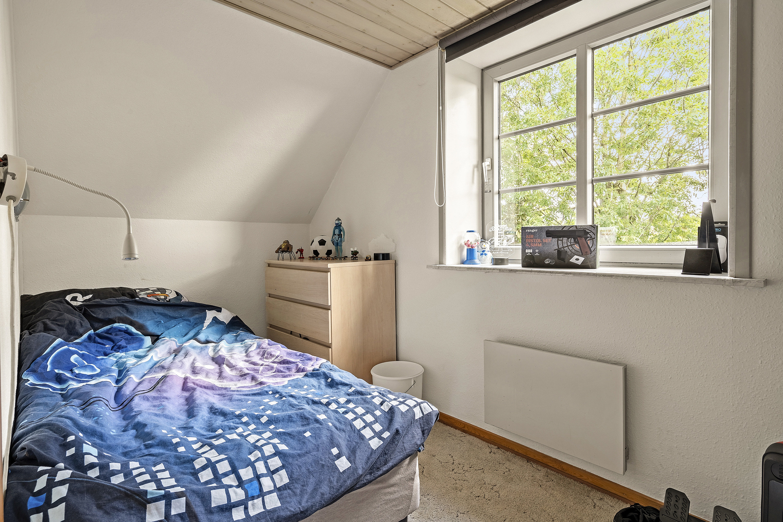 Fremhævet soveværelse billede i fuldskærmstilstand. Billede af Neder Hallumvej 91, Kvong, 6800 Varde