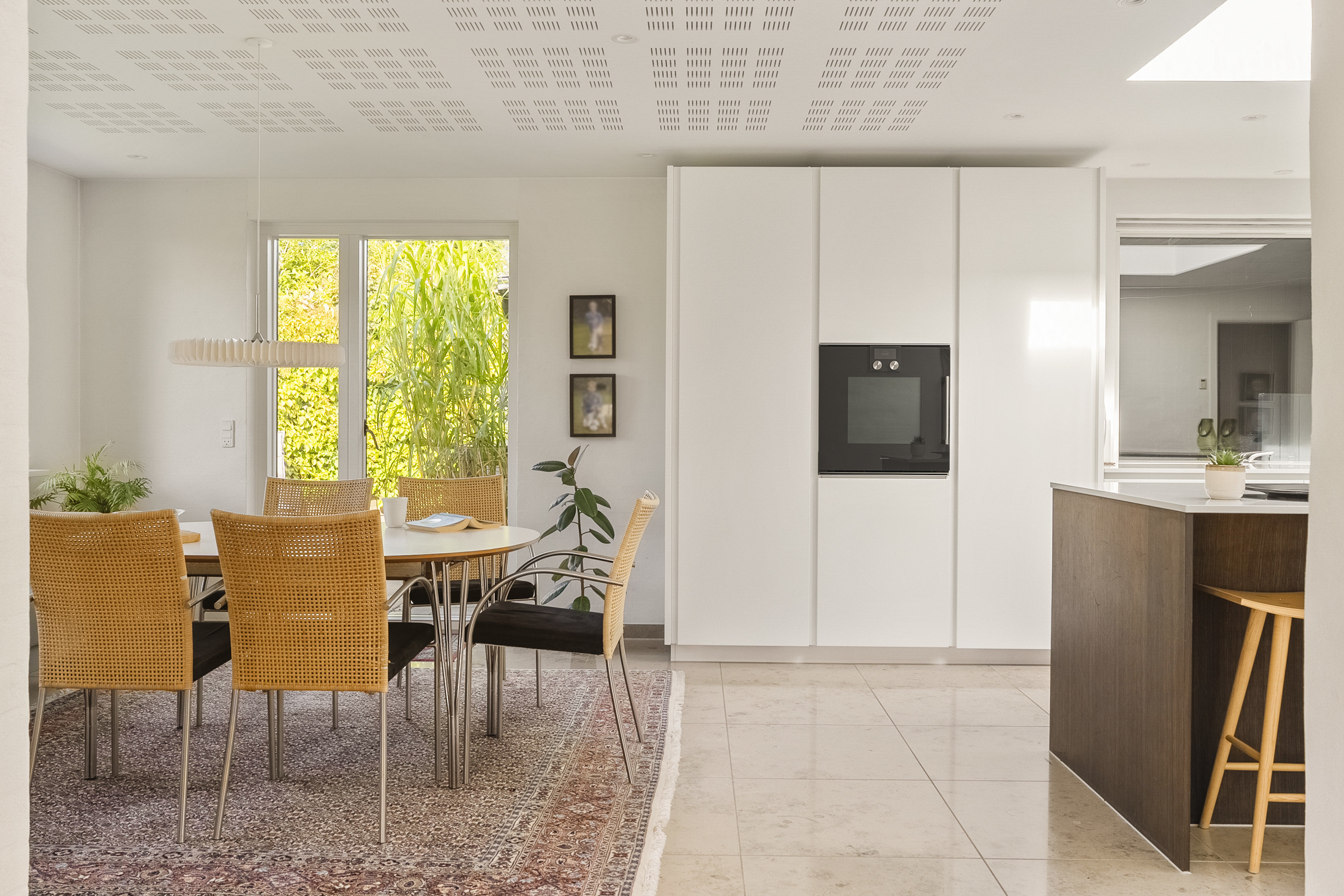 Fremhævet spisekøkken billede i fuldskærmstilstand. Billede af Strandvænget 2, Stensballe, 8700 Horsens