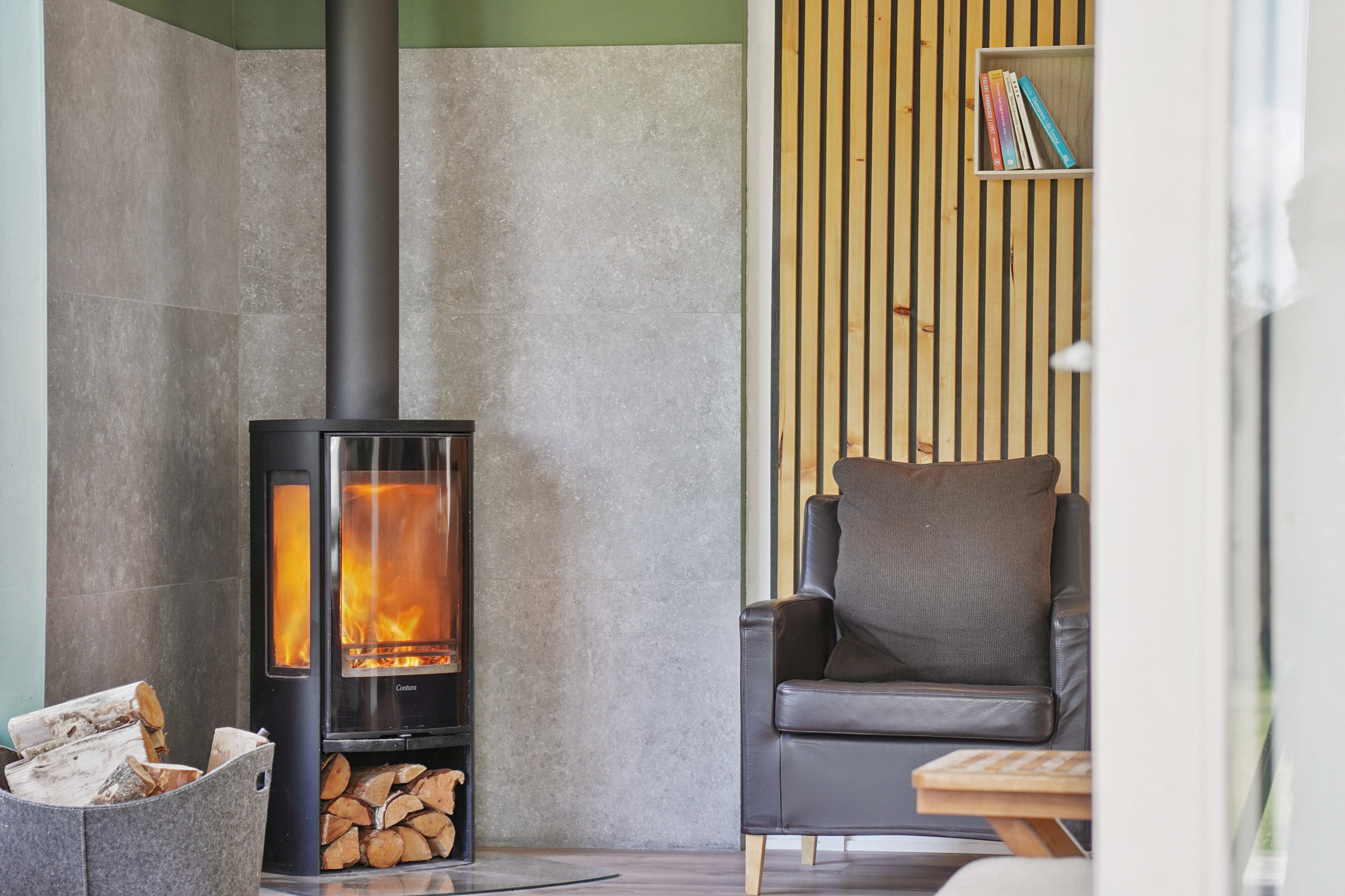 Fremhævet pejsestue billede i fuldskærmstilstand. Billede af Brunskærvej 8, Kyndeløse, 4070 Kirke Hyllinge