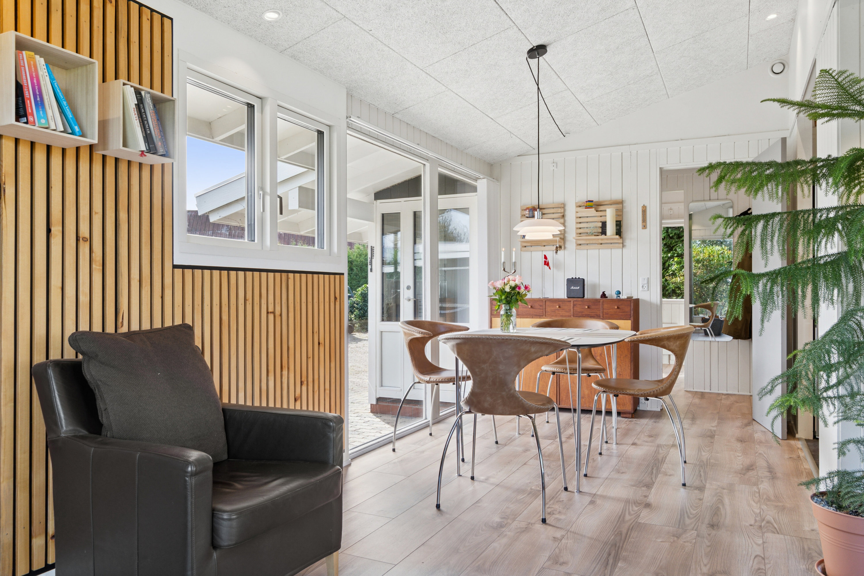 Fremhævet stue billede i fuldskærmstilstand. Billede af Brunskærvej 8, Kyndeløse, 4070 Kirke Hyllinge