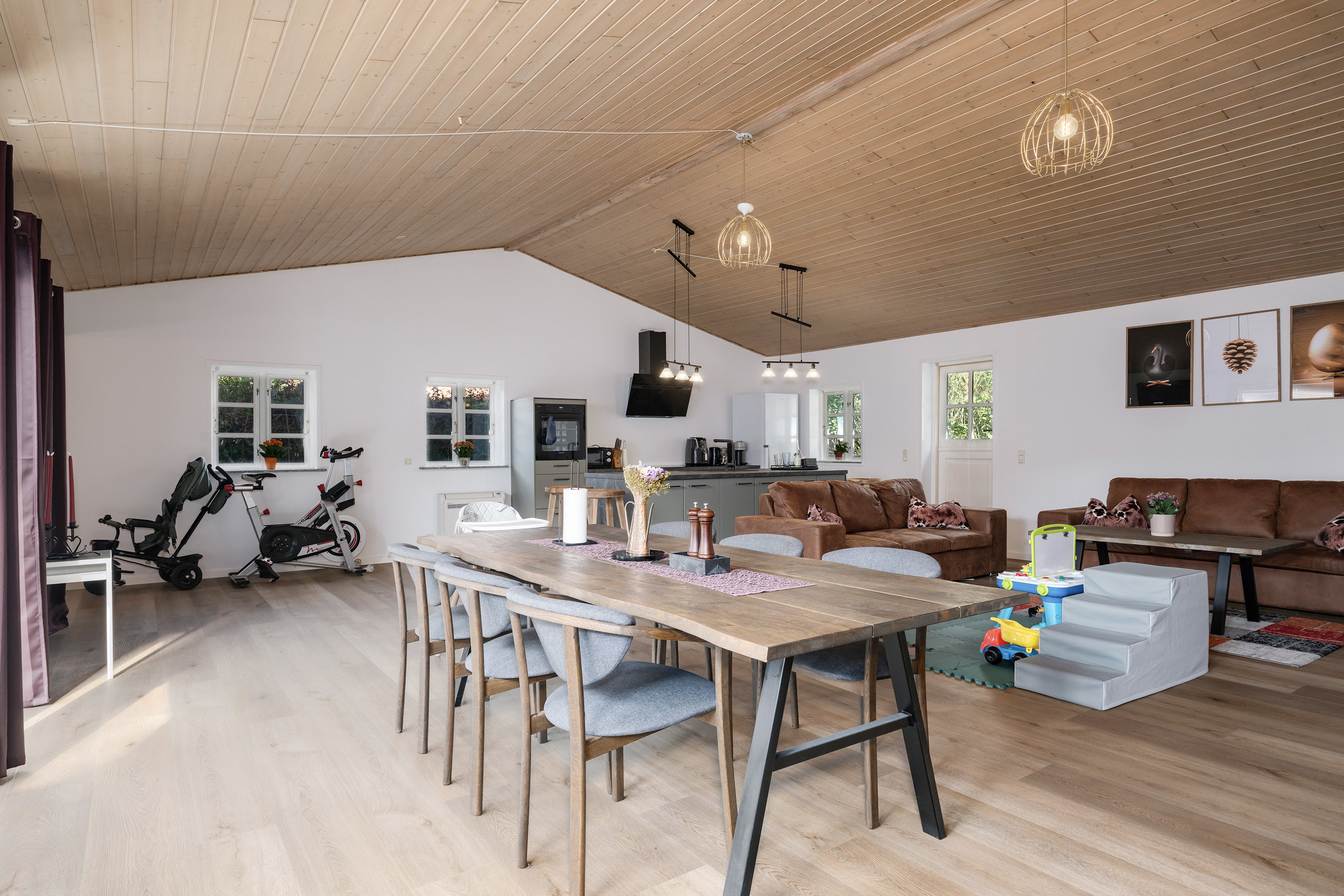 Fremhævet  billede i fuldskærmstilstand. Billede af Marielyst Strandvej 25, 4873 Væggerløse