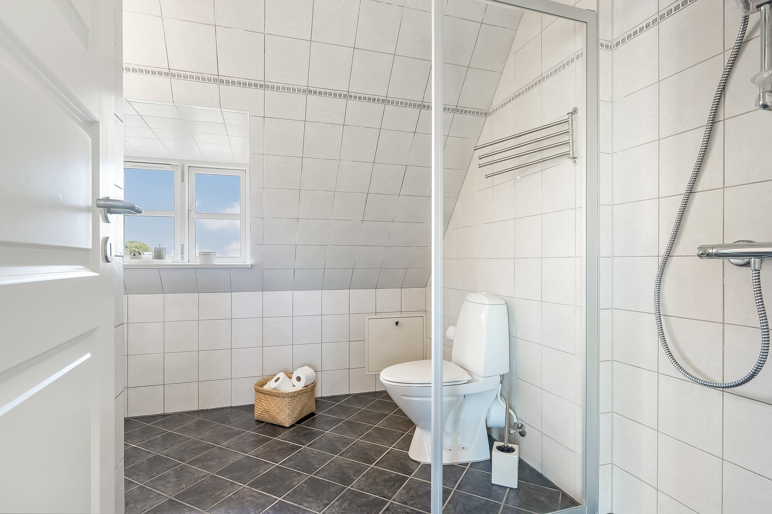 Fremhævet badeværelse billede i fuldskærmstilstand. Billede af Udsigten 22, 2., 6000 Kolding