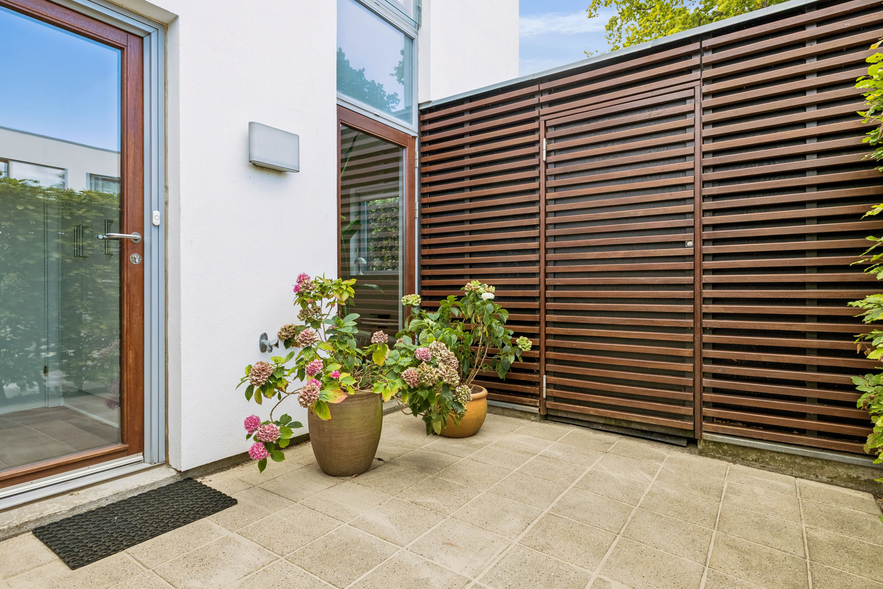 Fremhævet indgang billede i fuldskærmstilstand. Billede af Kongefolden 37, Skanderborg Bakker, 8660 Skanderborg