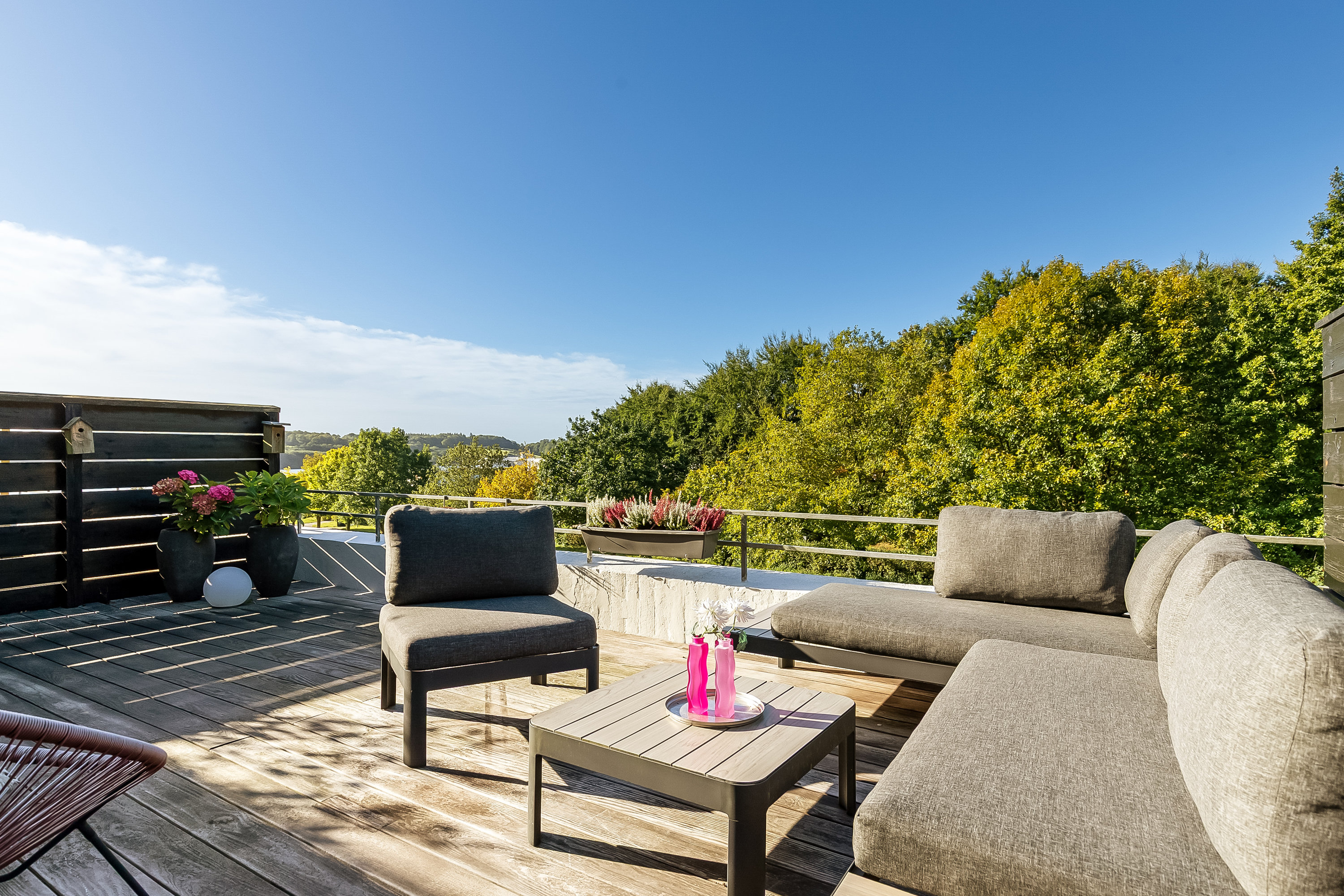 Fremhævet terrasse billede i fuldskærmstilstand. Billede af Terrasseparken 19, Strandhuse, 6000 Kolding