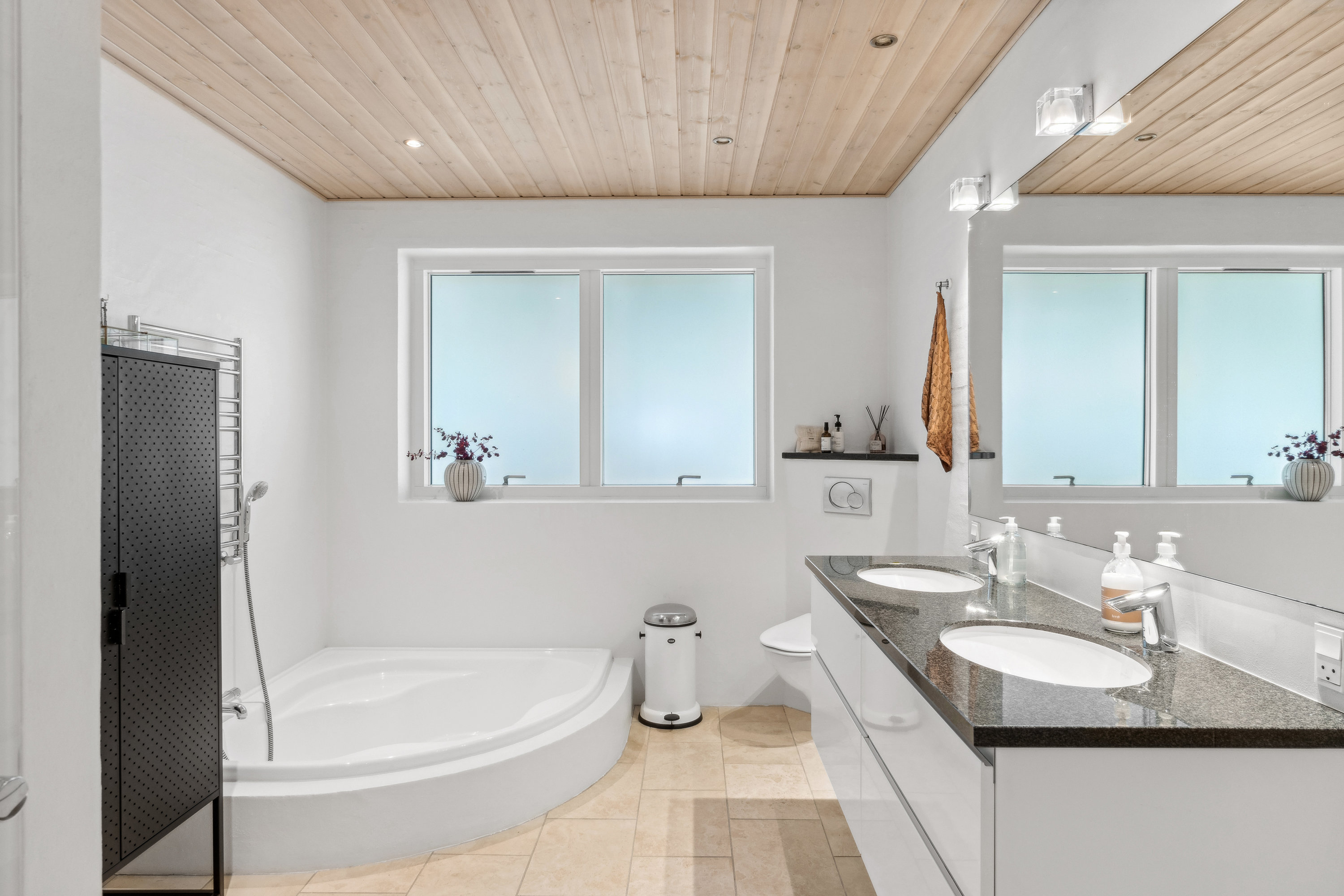 Fremhævet  billede i fuldskærmstilstand. Billede af Over Fussingvej 48, Over Fussing, 8920 Randers NV