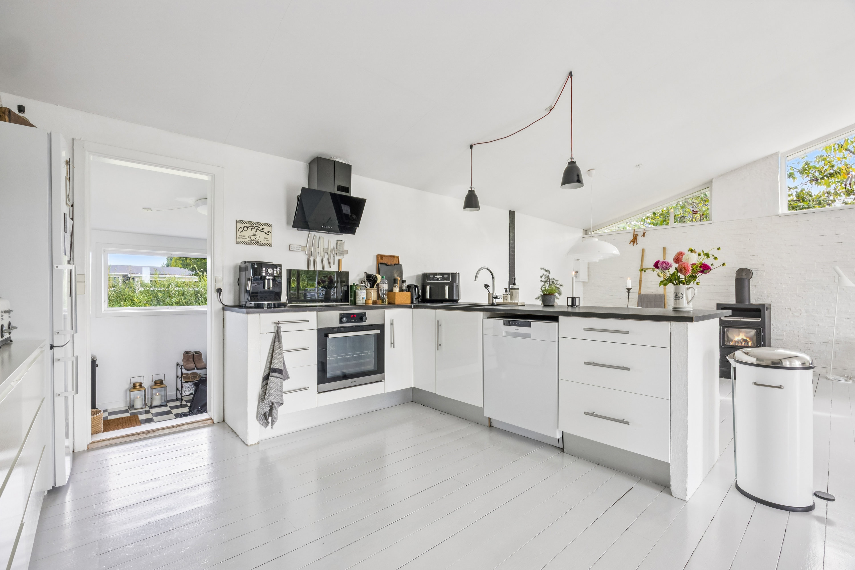 Fremhævet køkken billede i fuldskærmstilstand. Billede af Skrænten 25, 4600 Køge