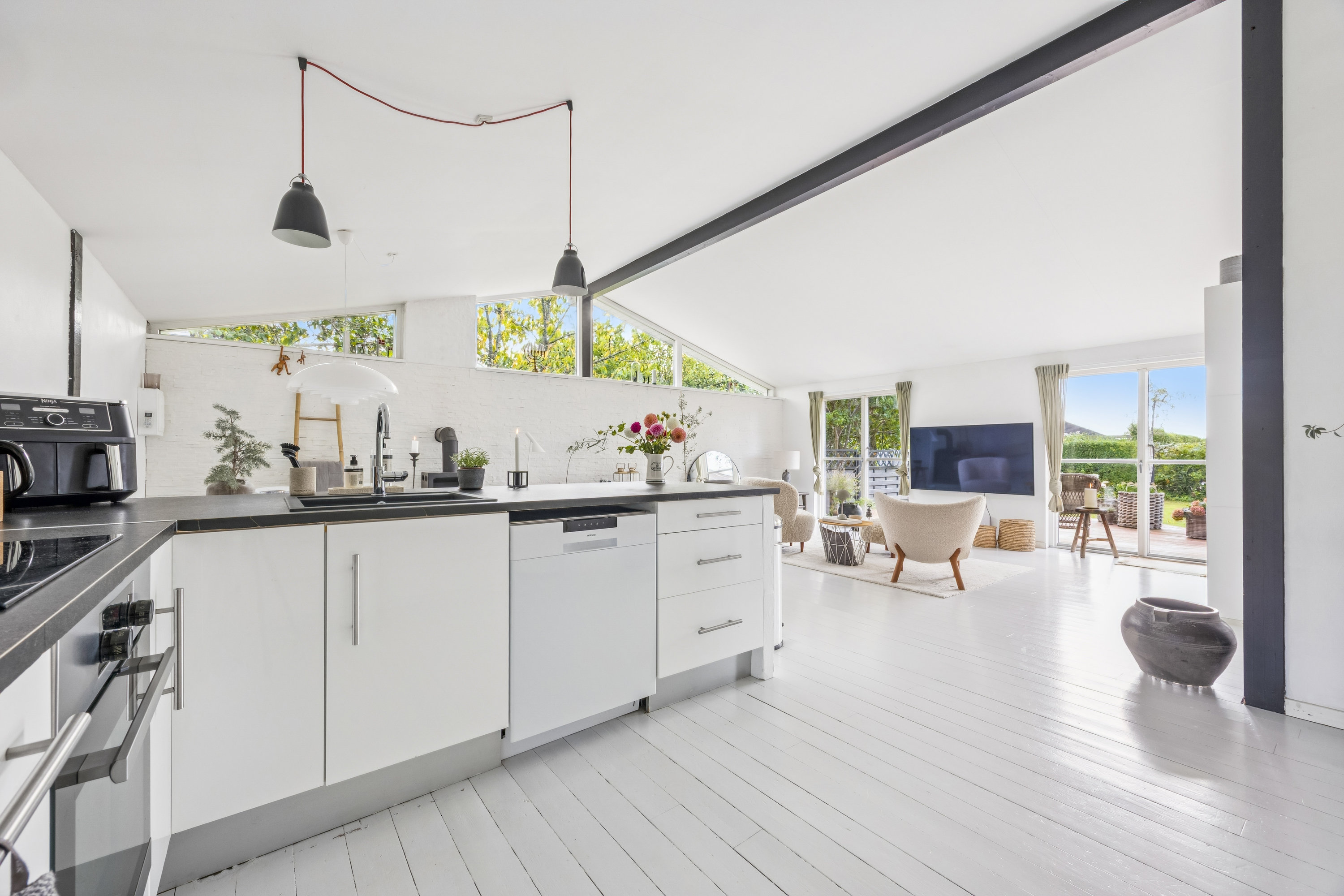 Fremhævet køkken billede i fuldskærmstilstand. Billede af Skrænten 25, 4600 Køge