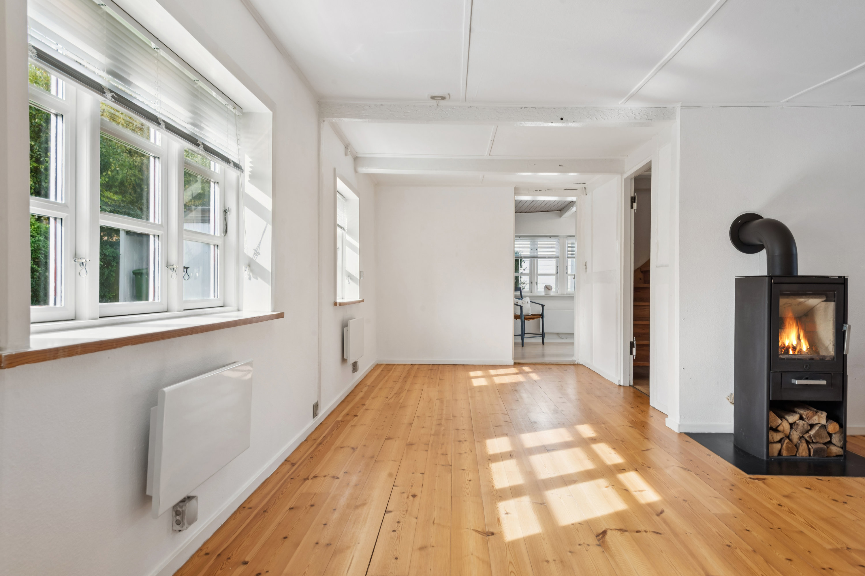 Miniaturebillede 1: stue. Billede af Stubager 6A, 2670 Greve