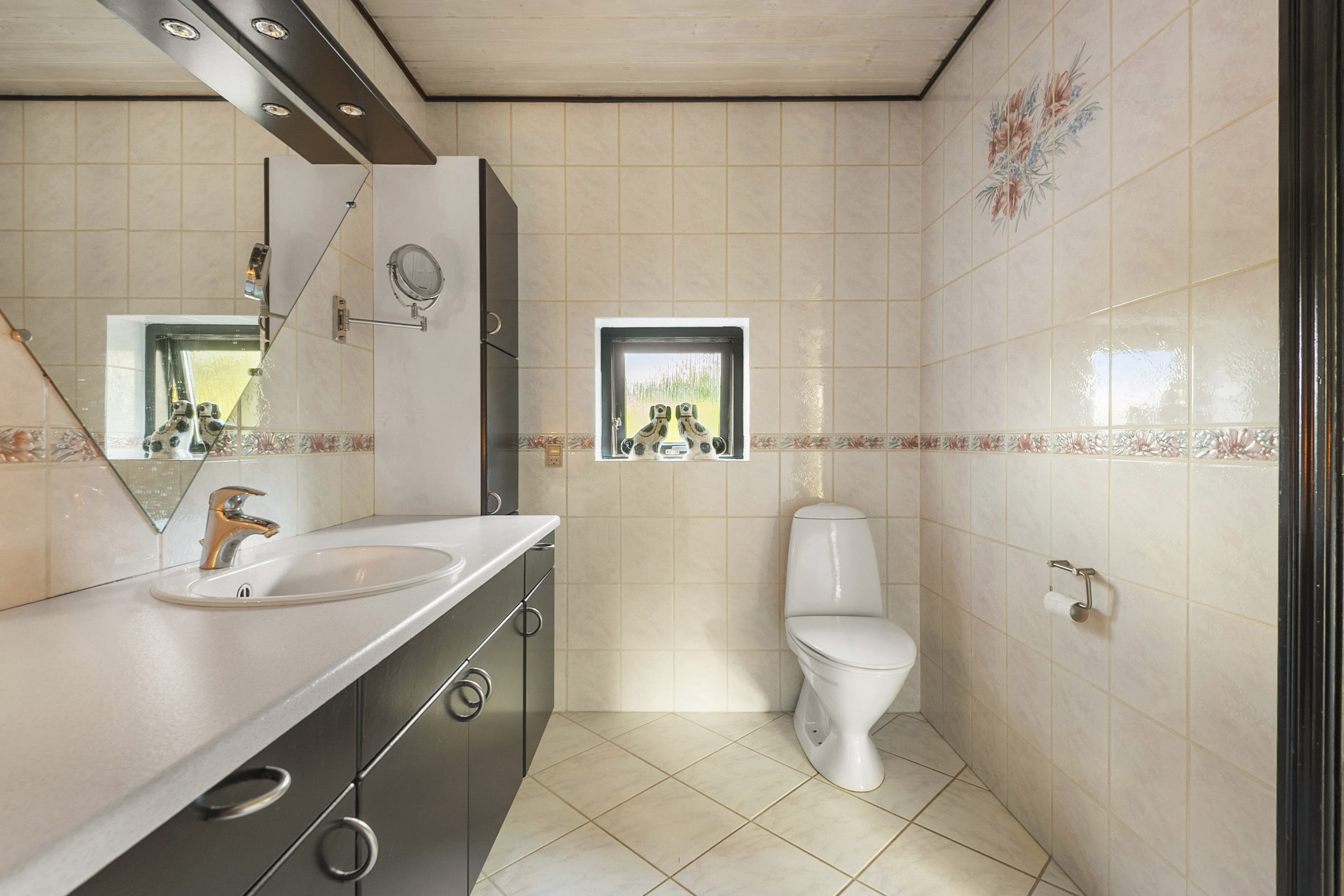 Fremhævet badeværelse billede i fuldskærmstilstand. Billede af Nørremarksvej 300, 6800 Varde