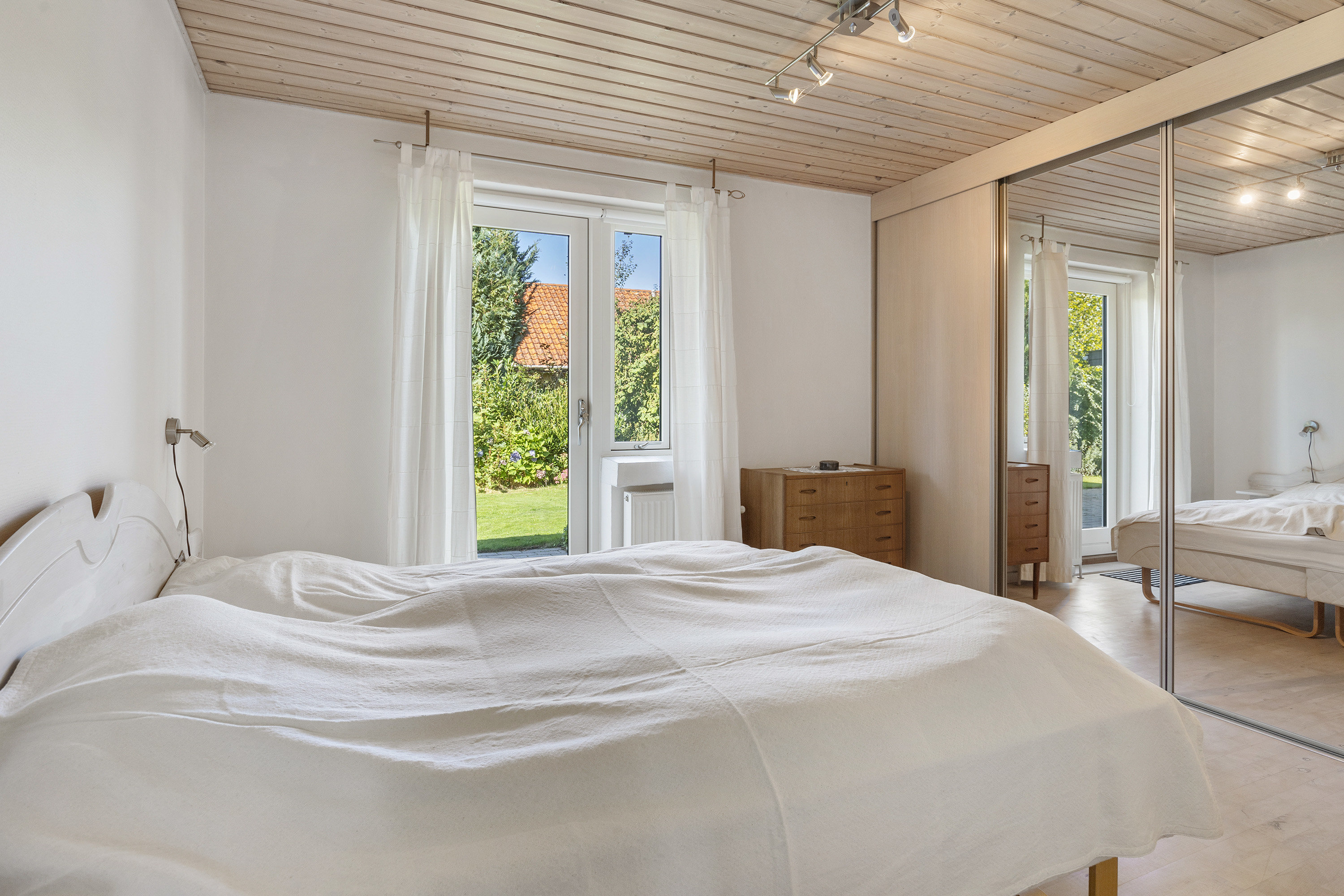 Fremhævet værelse billede i fuldskærmstilstand. Billede af Søndermarken 3, 9760 Vrå