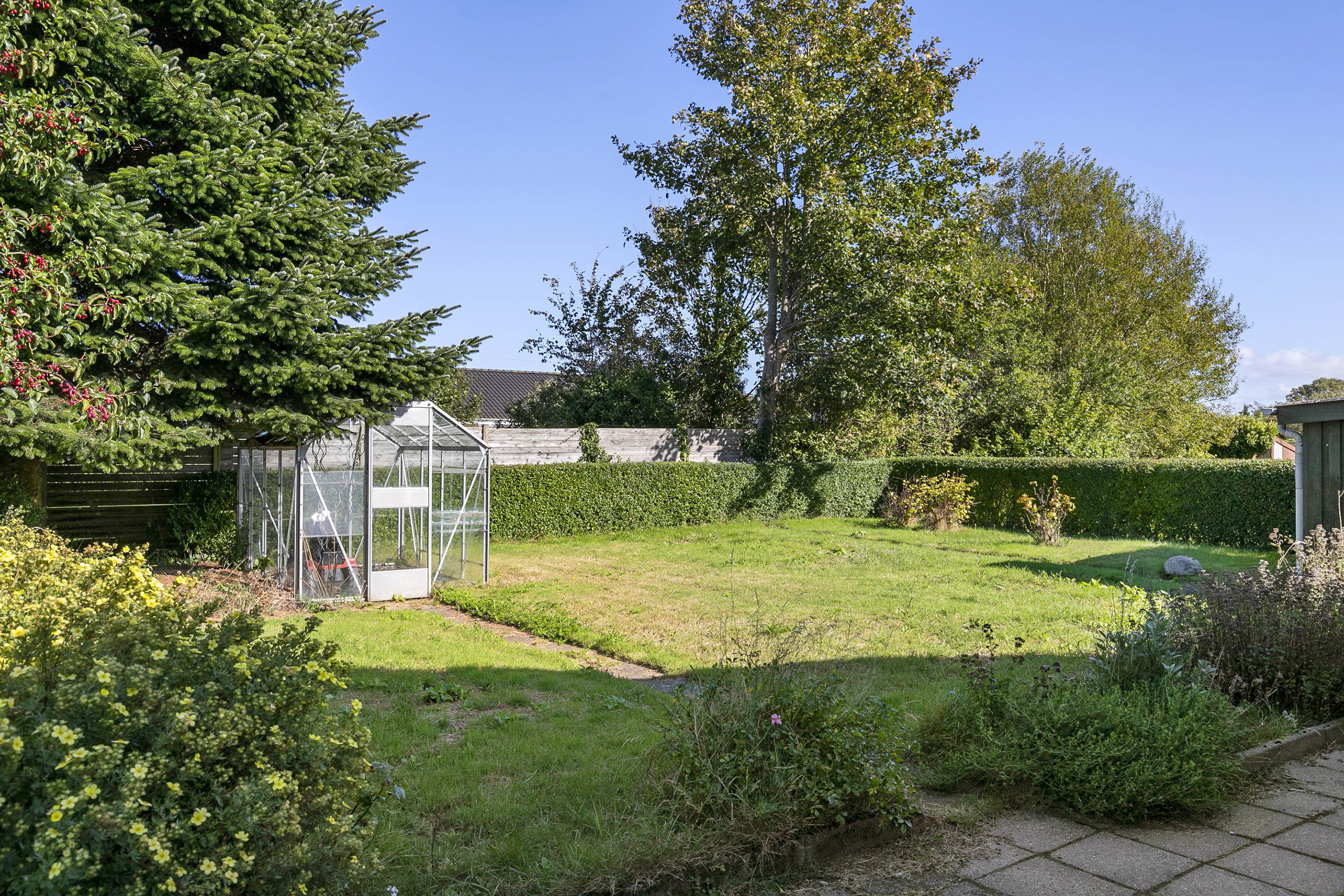 Fremhævet have billede i fuldskærmstilstand. Billede af Søndermarken 3, 9760 Vrå